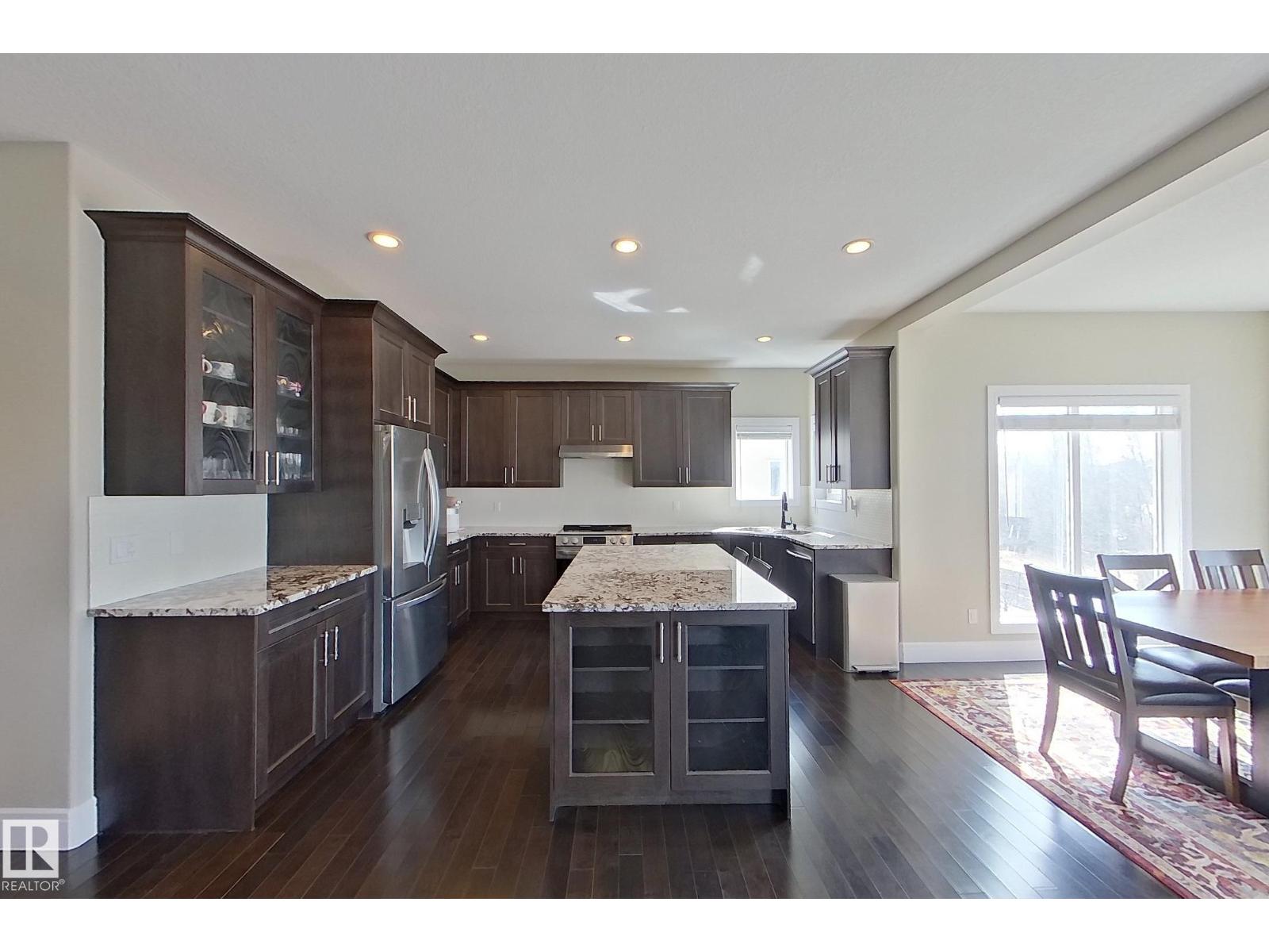 5512 64 St Property Photo 12