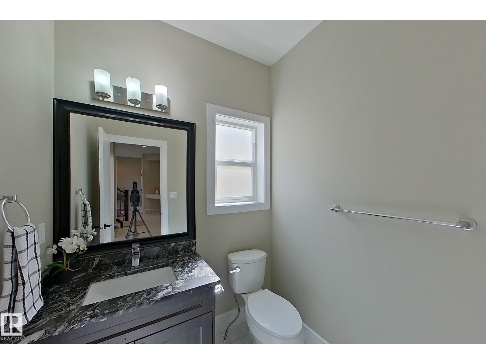 5512 64 St Property Photo 19