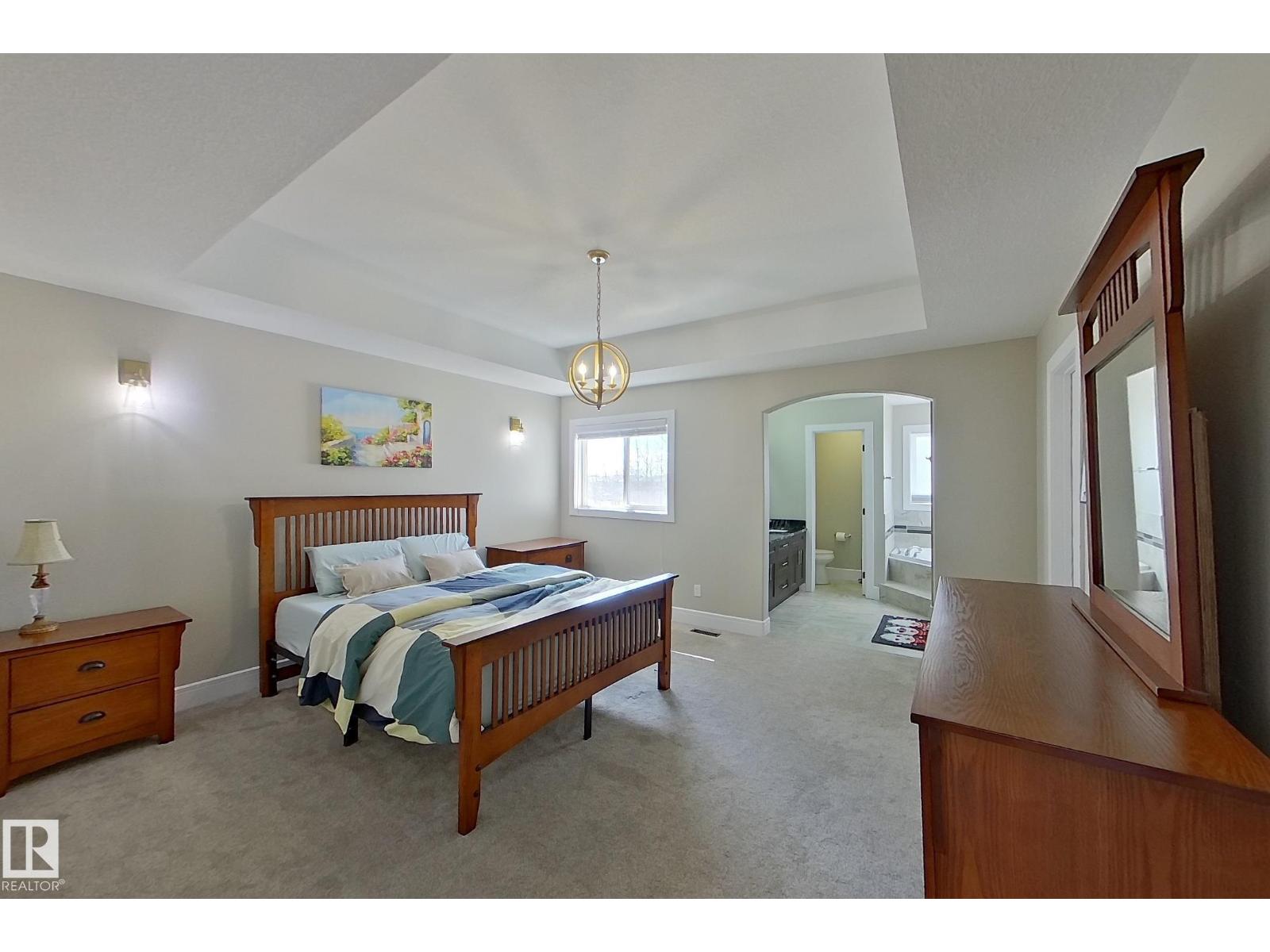 5512 64 St Property Photo 24