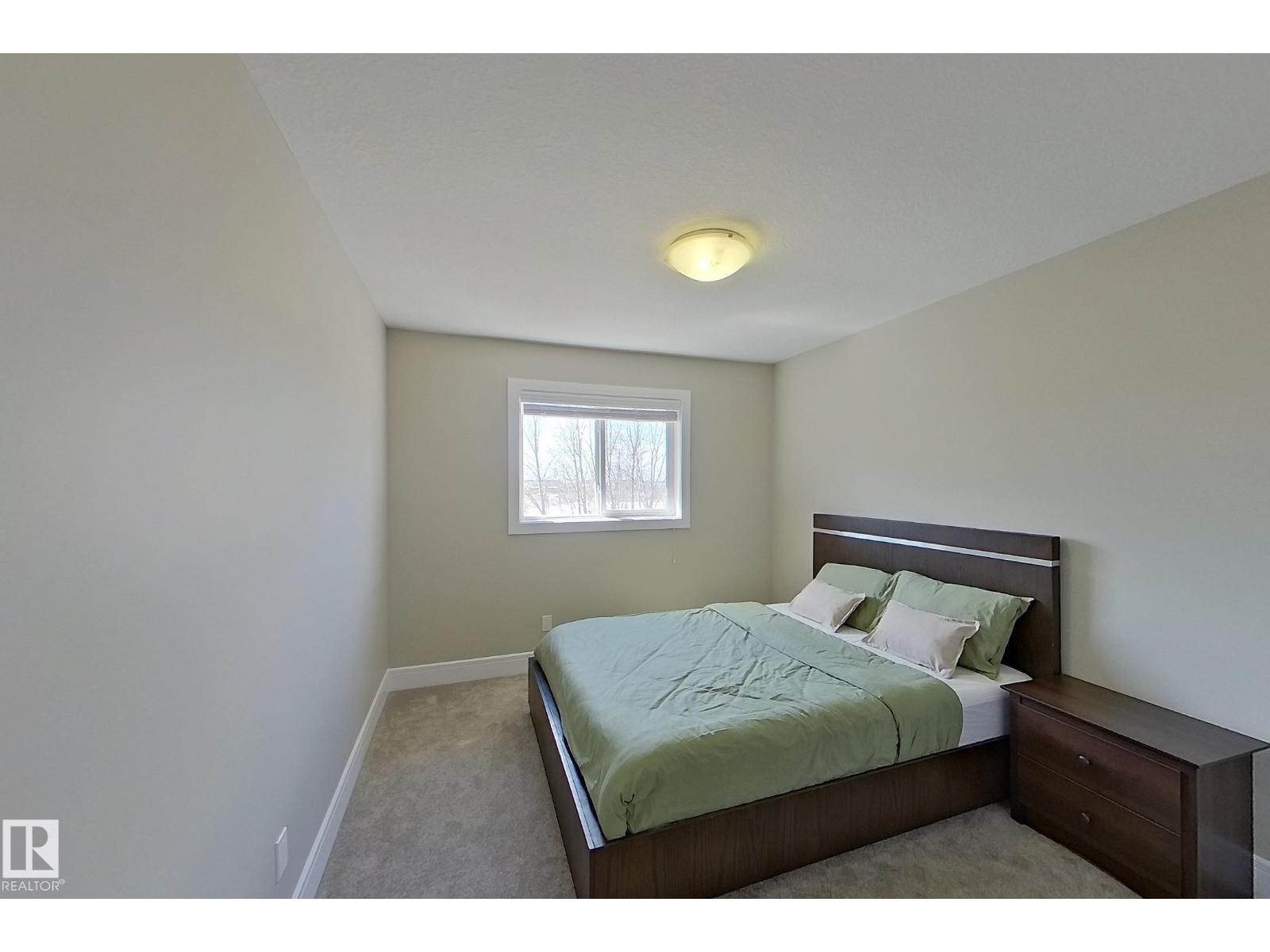 5512 64 St Property Photo 33