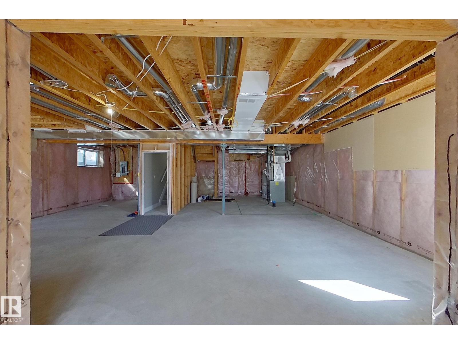 5512 64 St Property Photo 41
