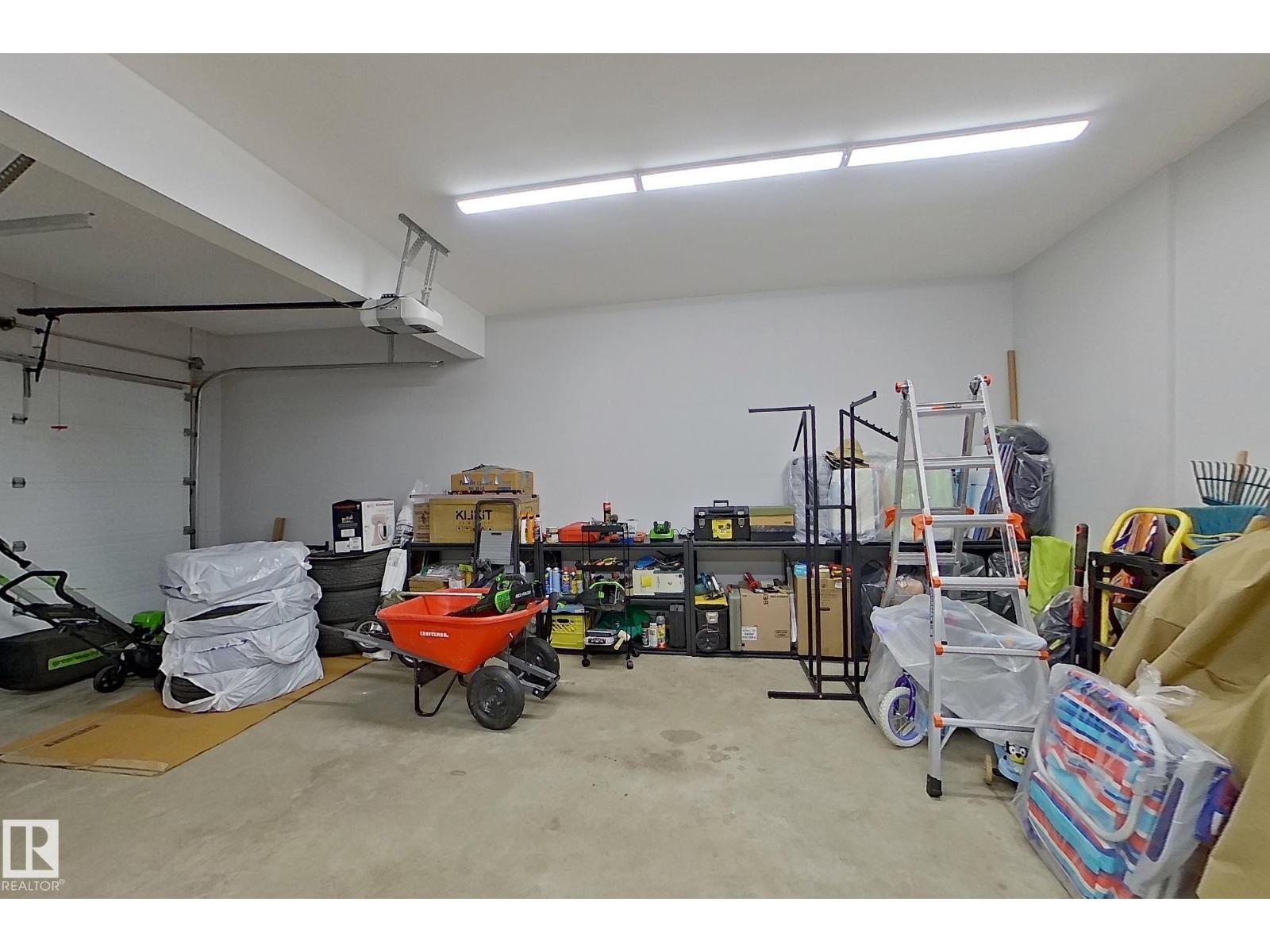 5512 64 St Property Photo 46