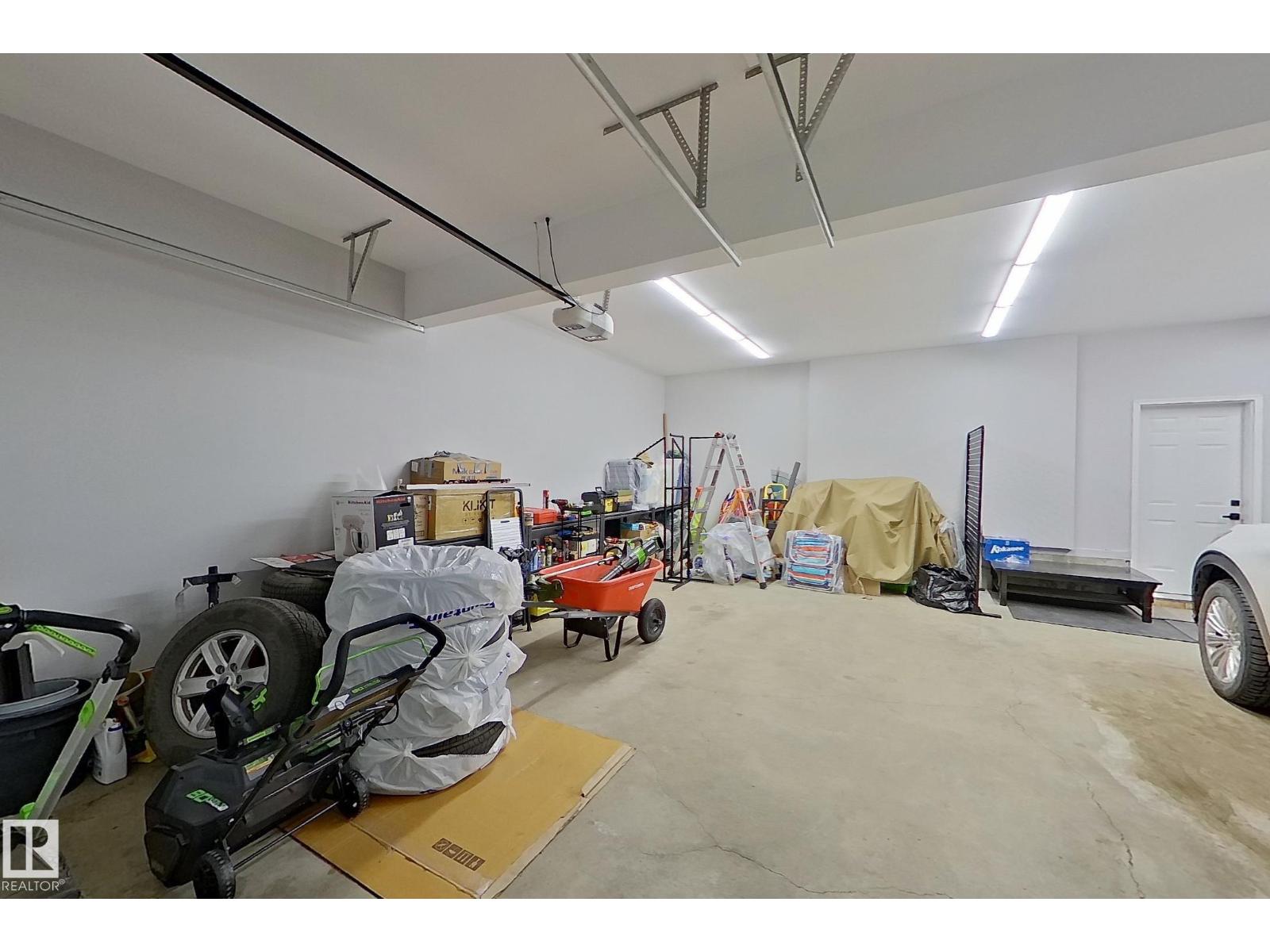5512 64 St Property Photo 47
