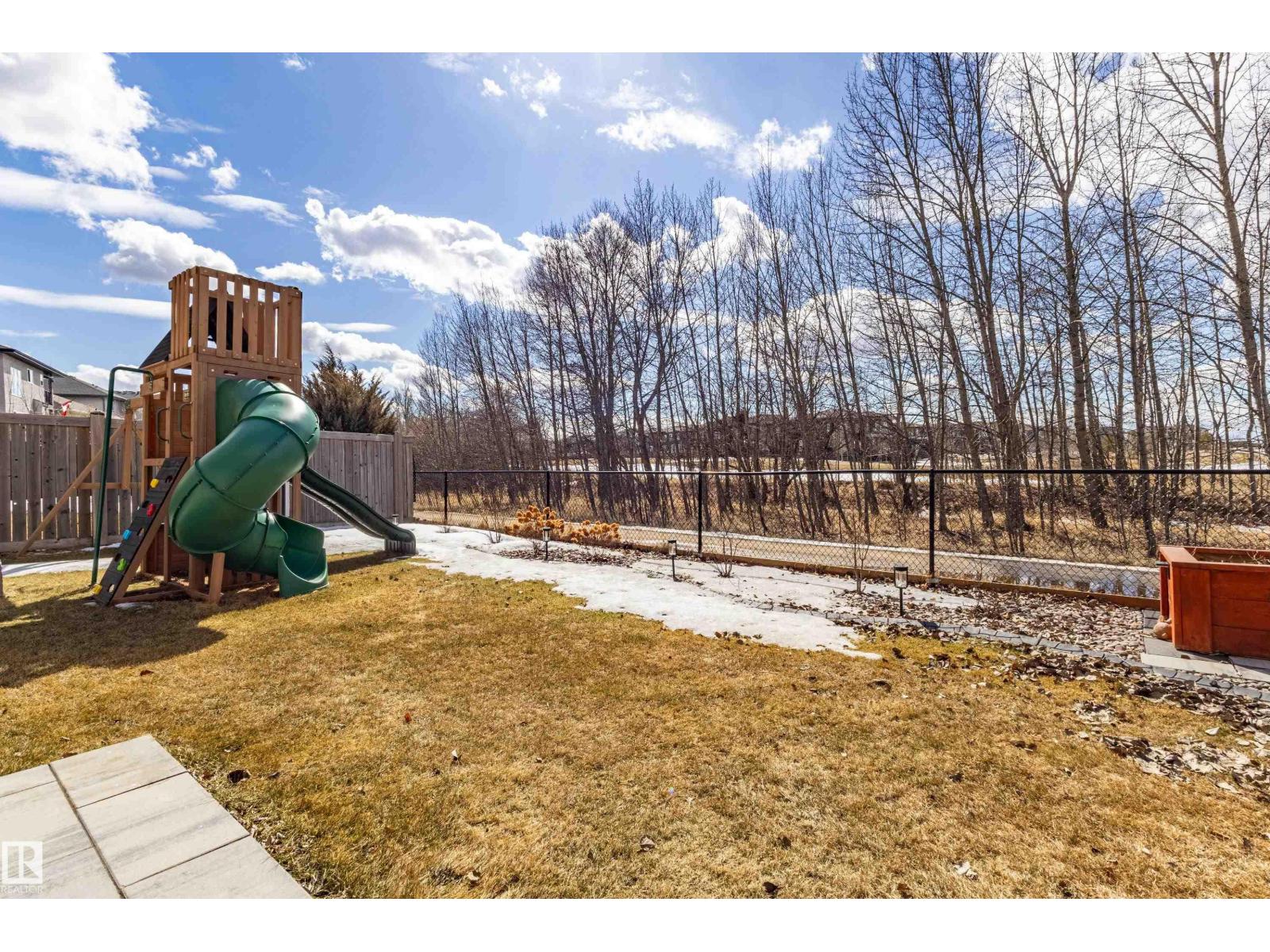 5512 64 St Property Photo 53