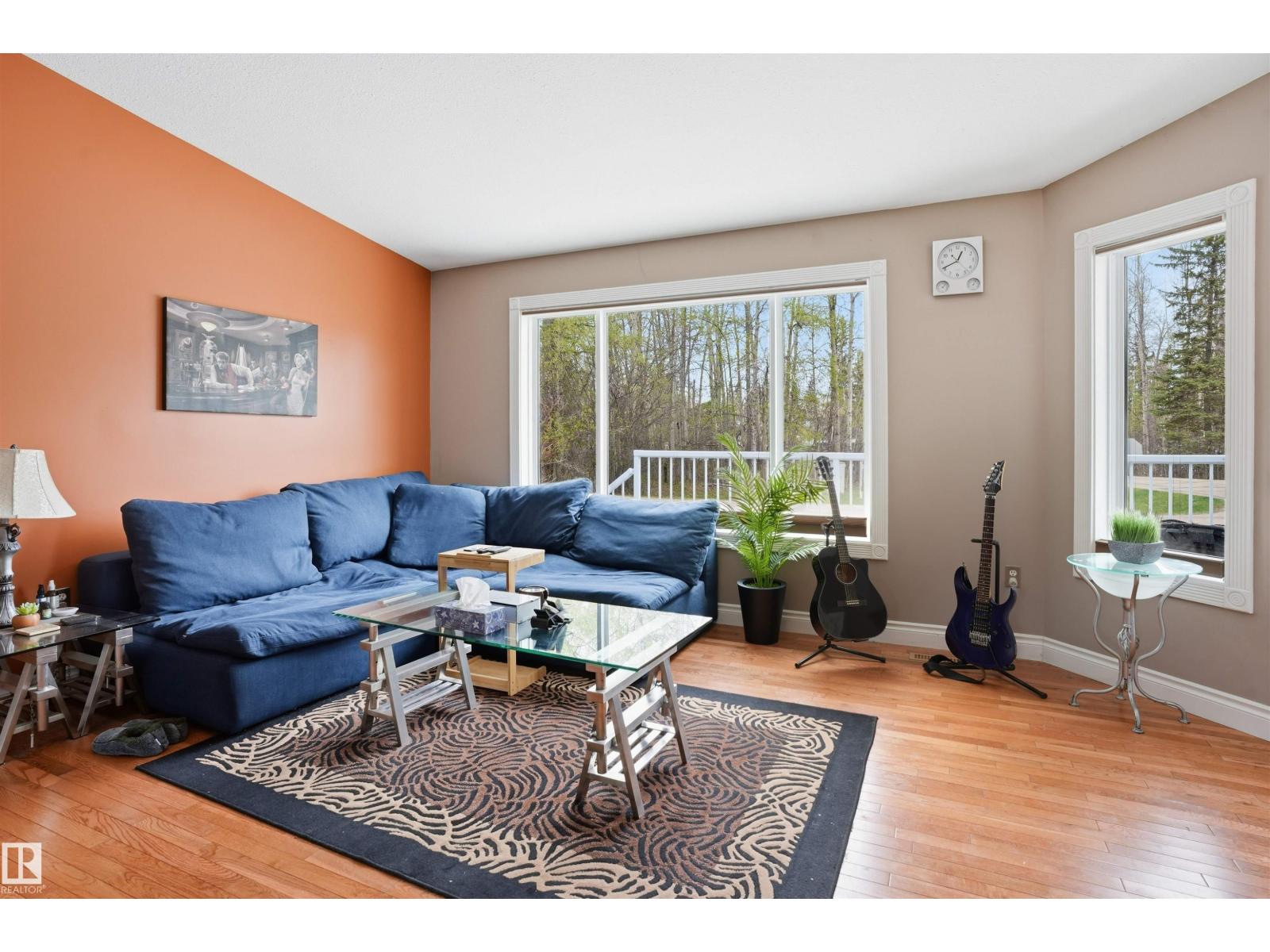 1515 Marine Cr Property Photo 4