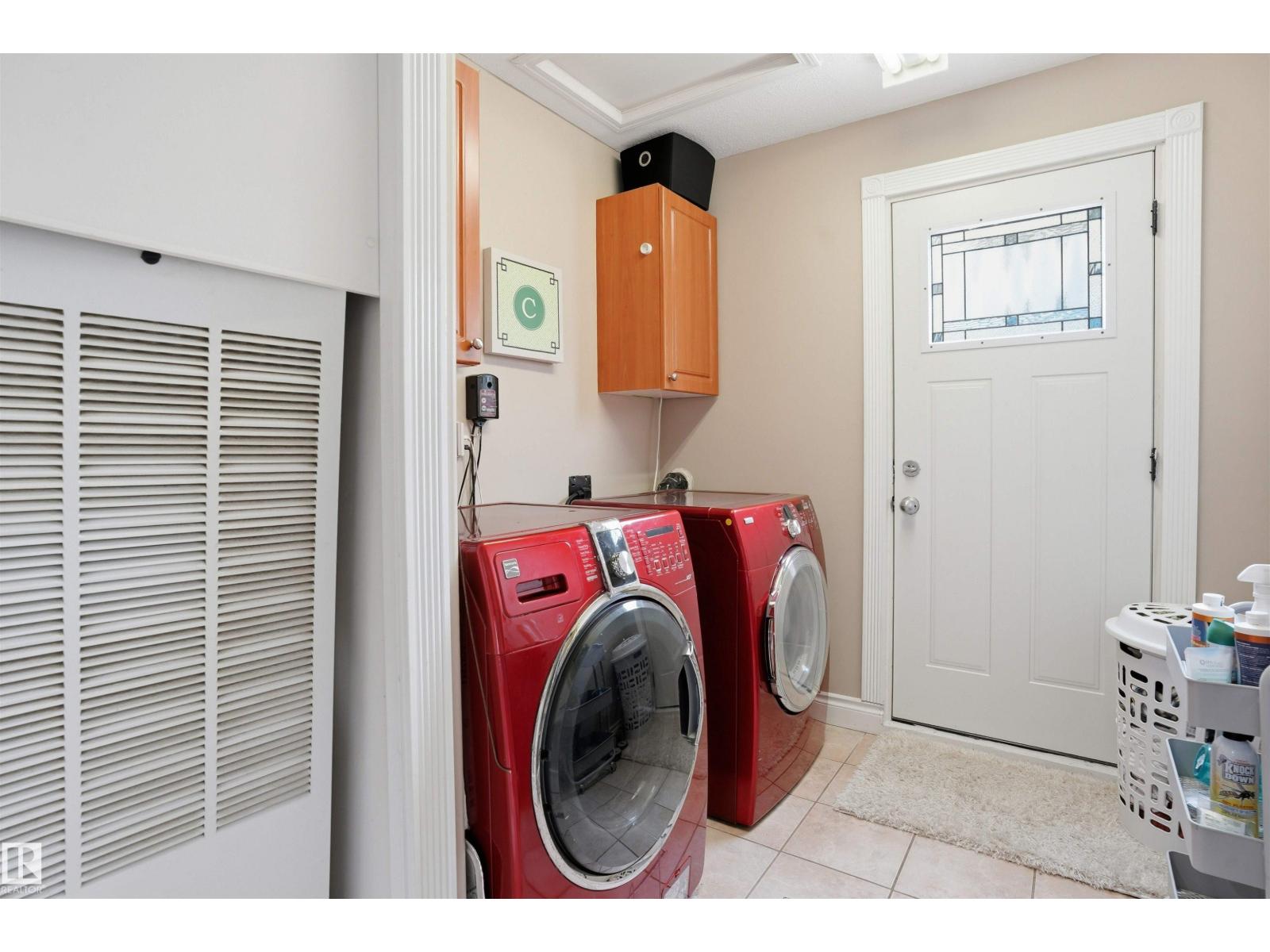 1515 Marine Cr Property Photo 17