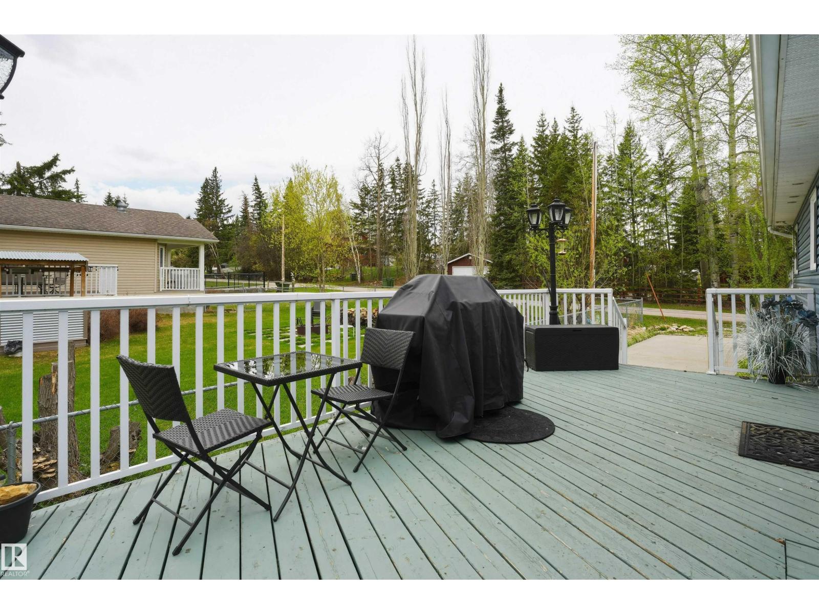 1515 Marine Cr Property Photo 18