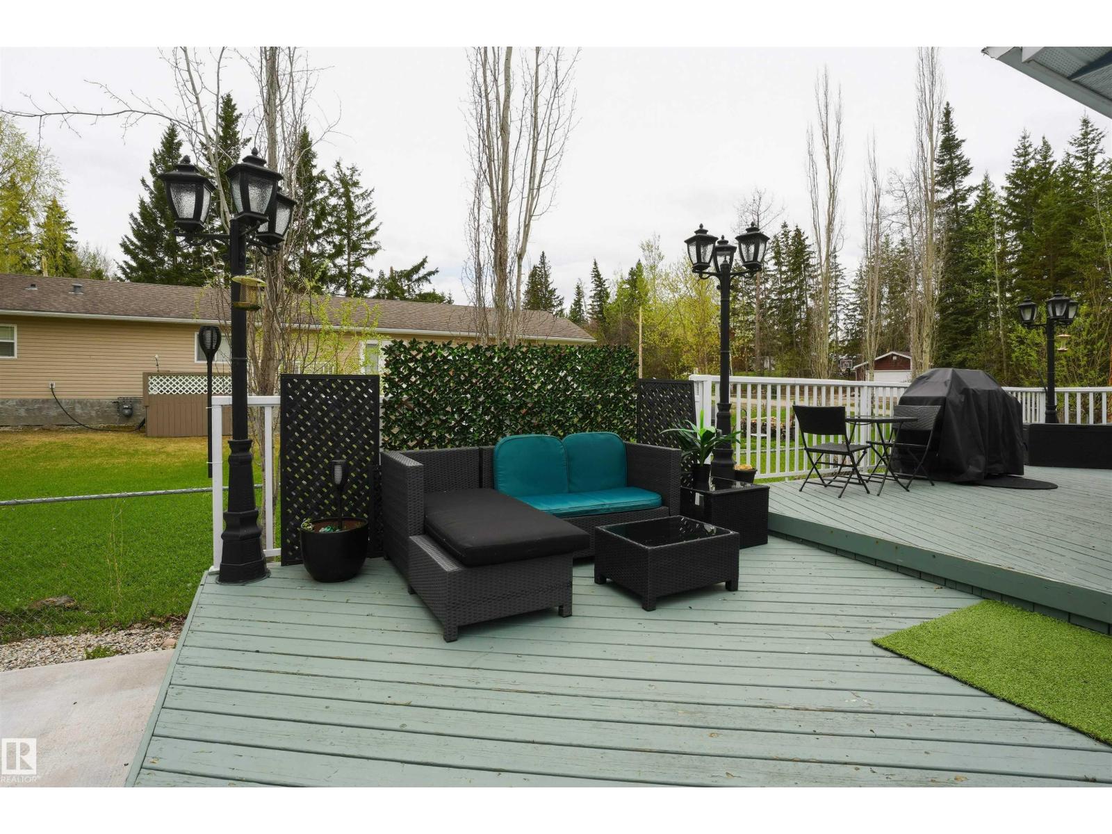 1515 Marine Cr Property Photo 20