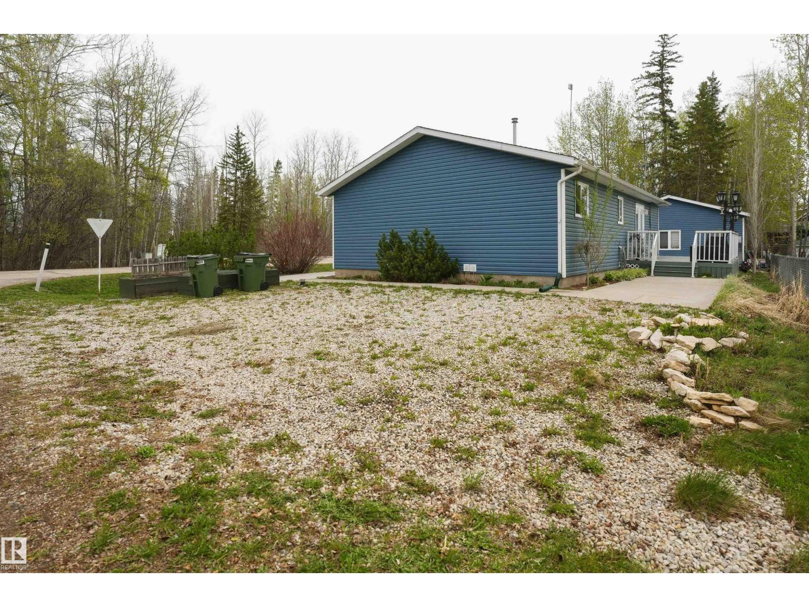 1515 Marine Cr Property Photo 30