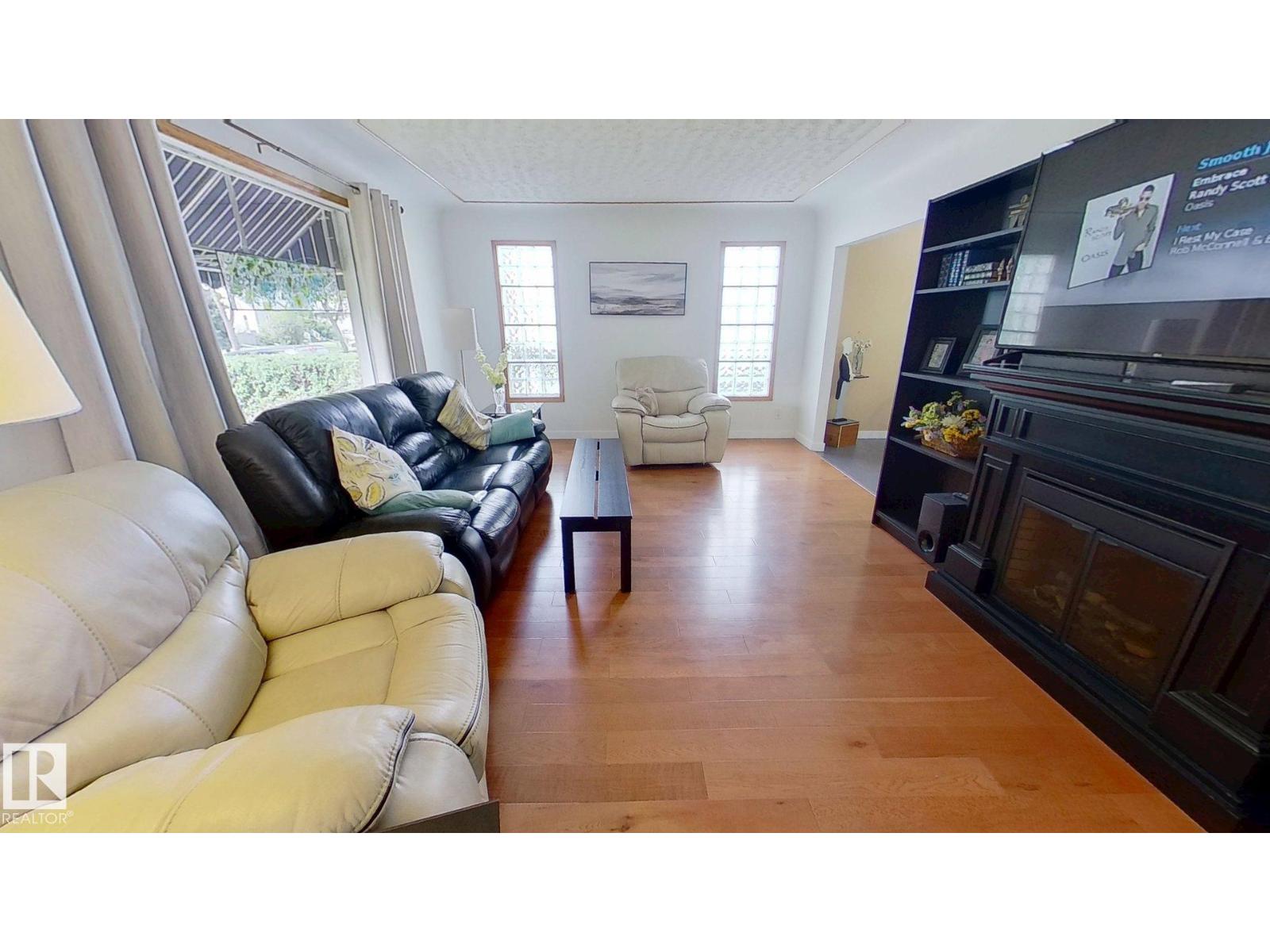 13908 117 Av Nw Property Photo 2