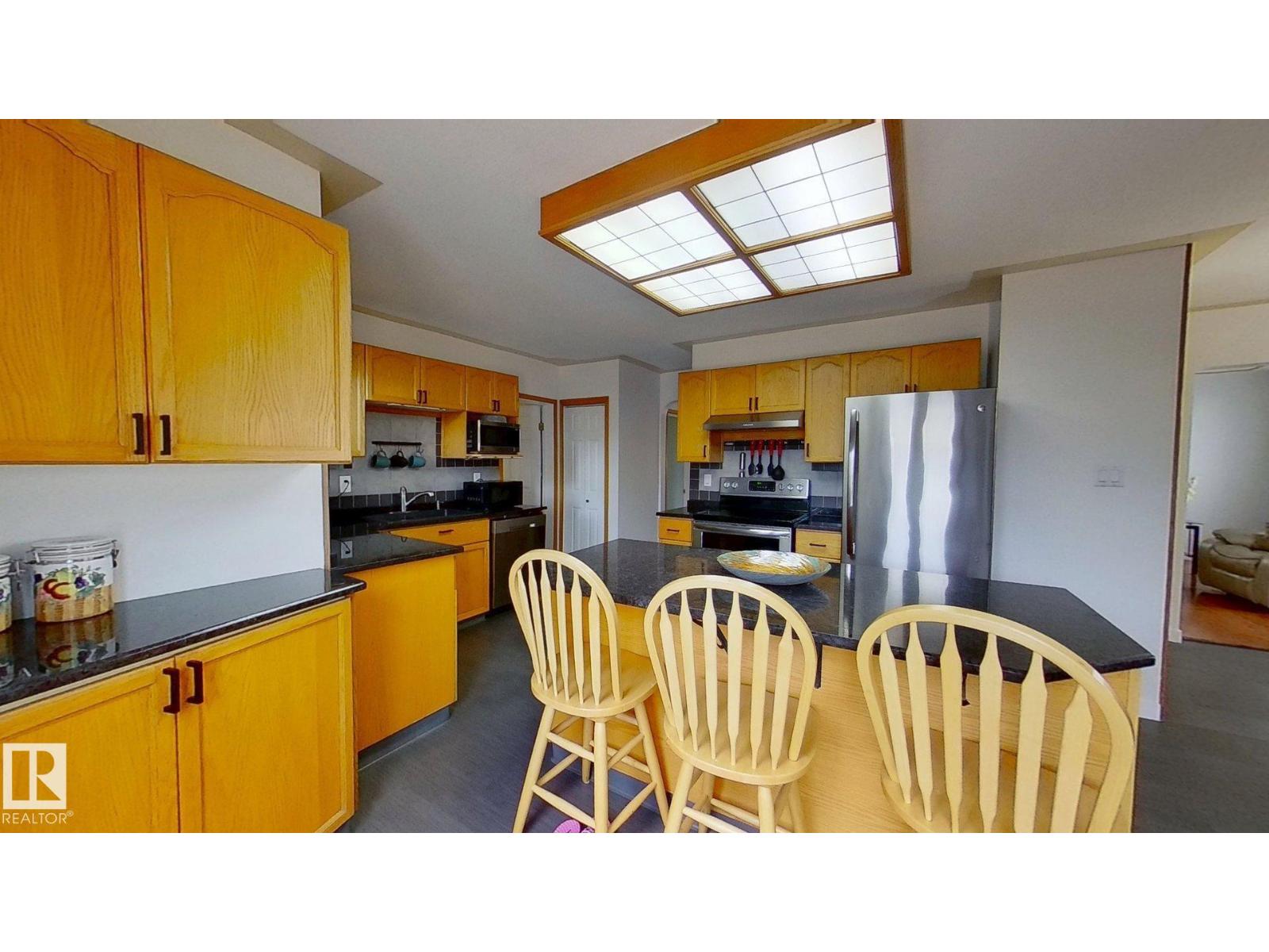 13908 117 Av Nw Property Photo 6