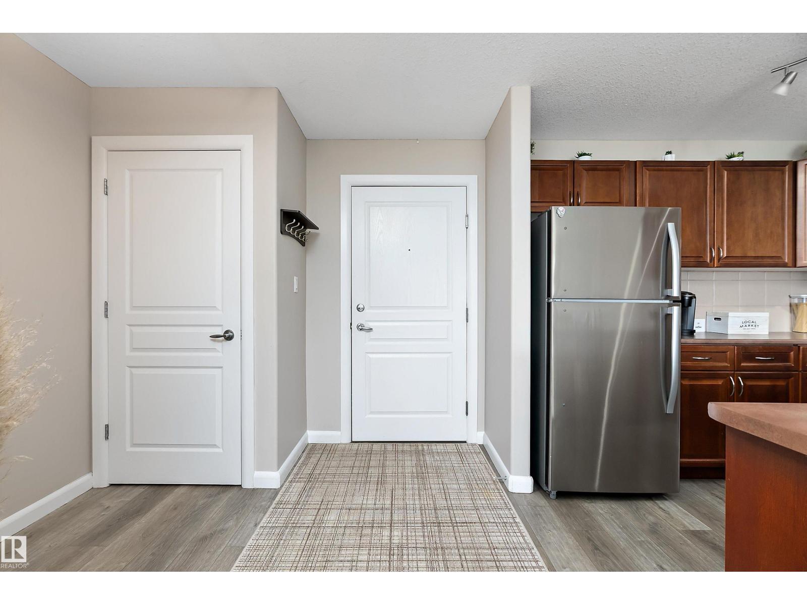 #301 530 Hooke Rd Nw Property Photo 5