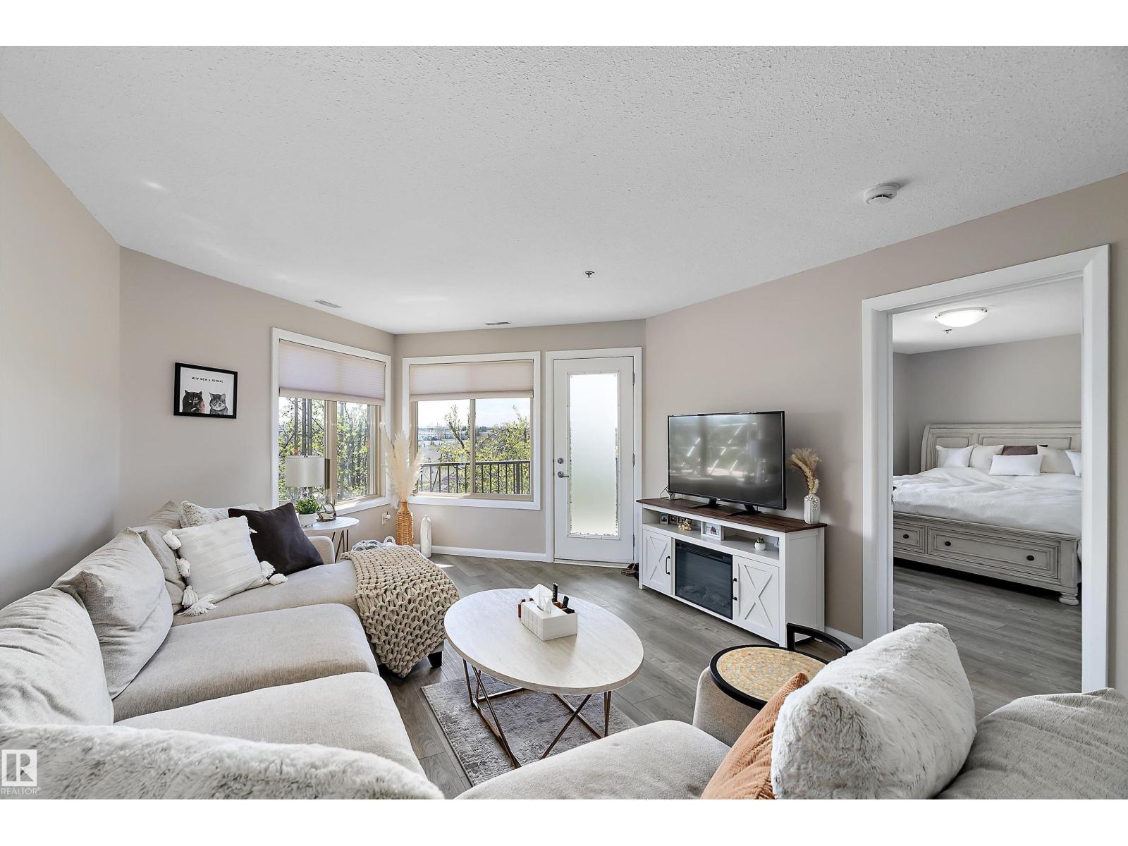 #301 530 Hooke Rd Nw Property Photo 17