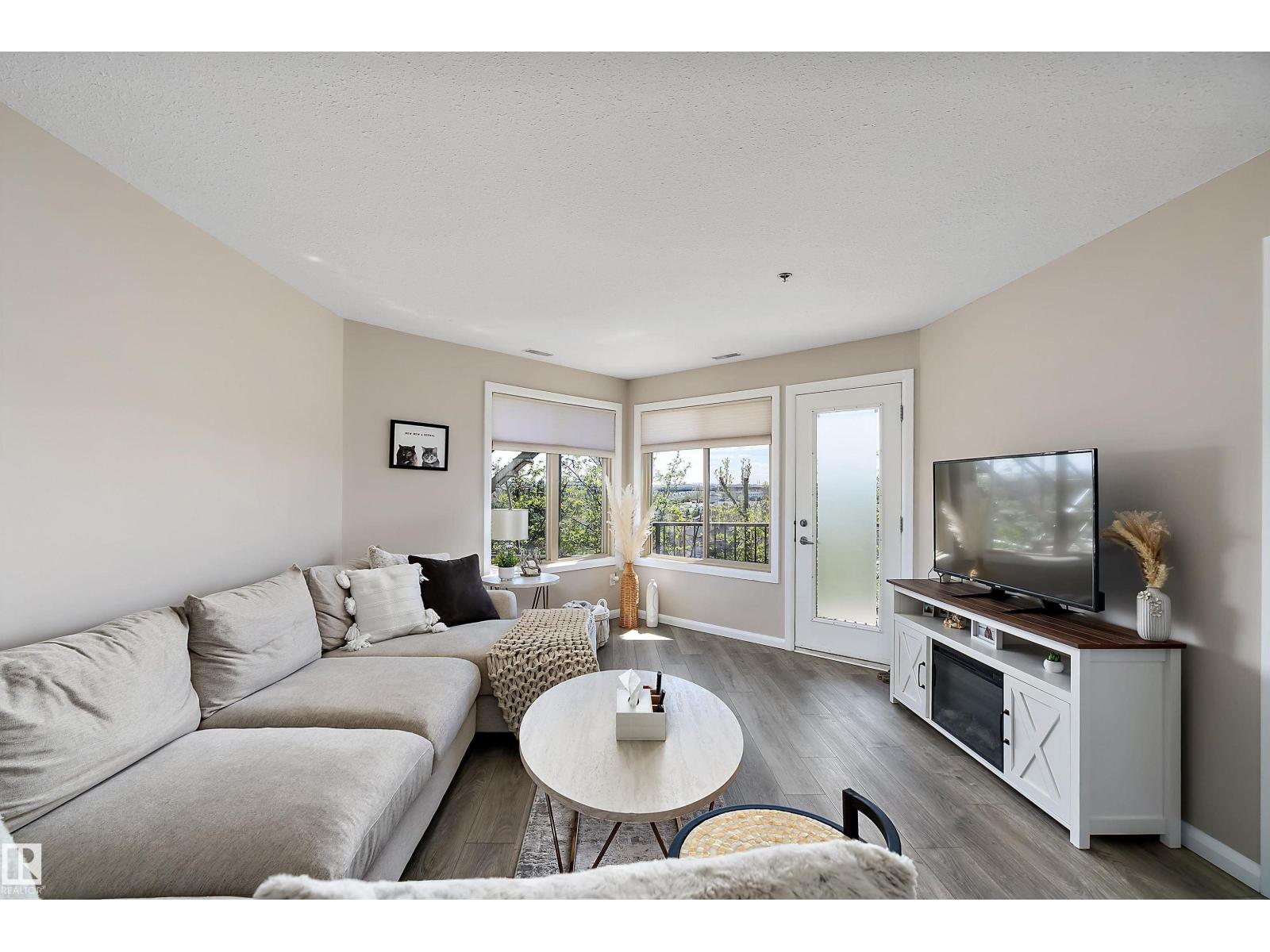 #301 530 Hooke Rd Nw Property Photo 18
