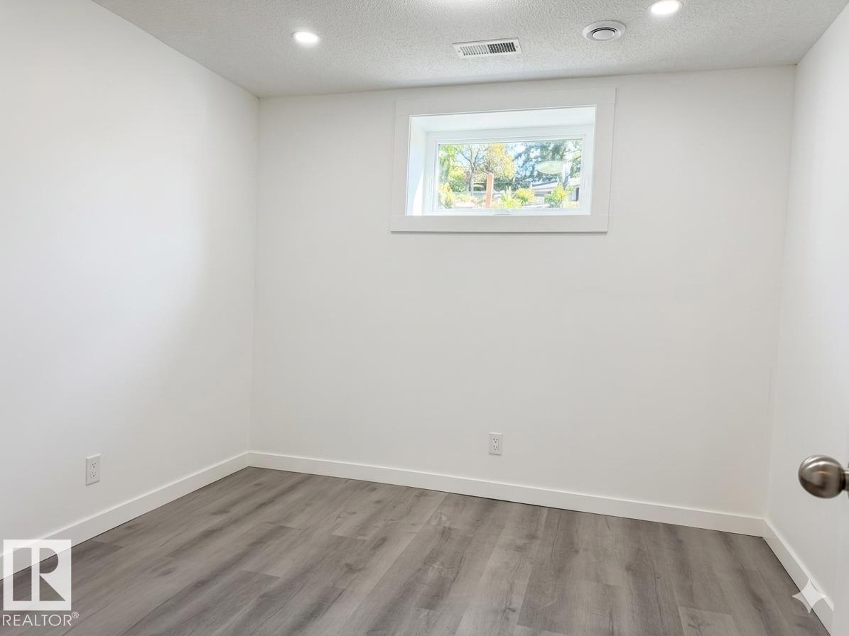 11519 137 Av Nw Property Photo 20