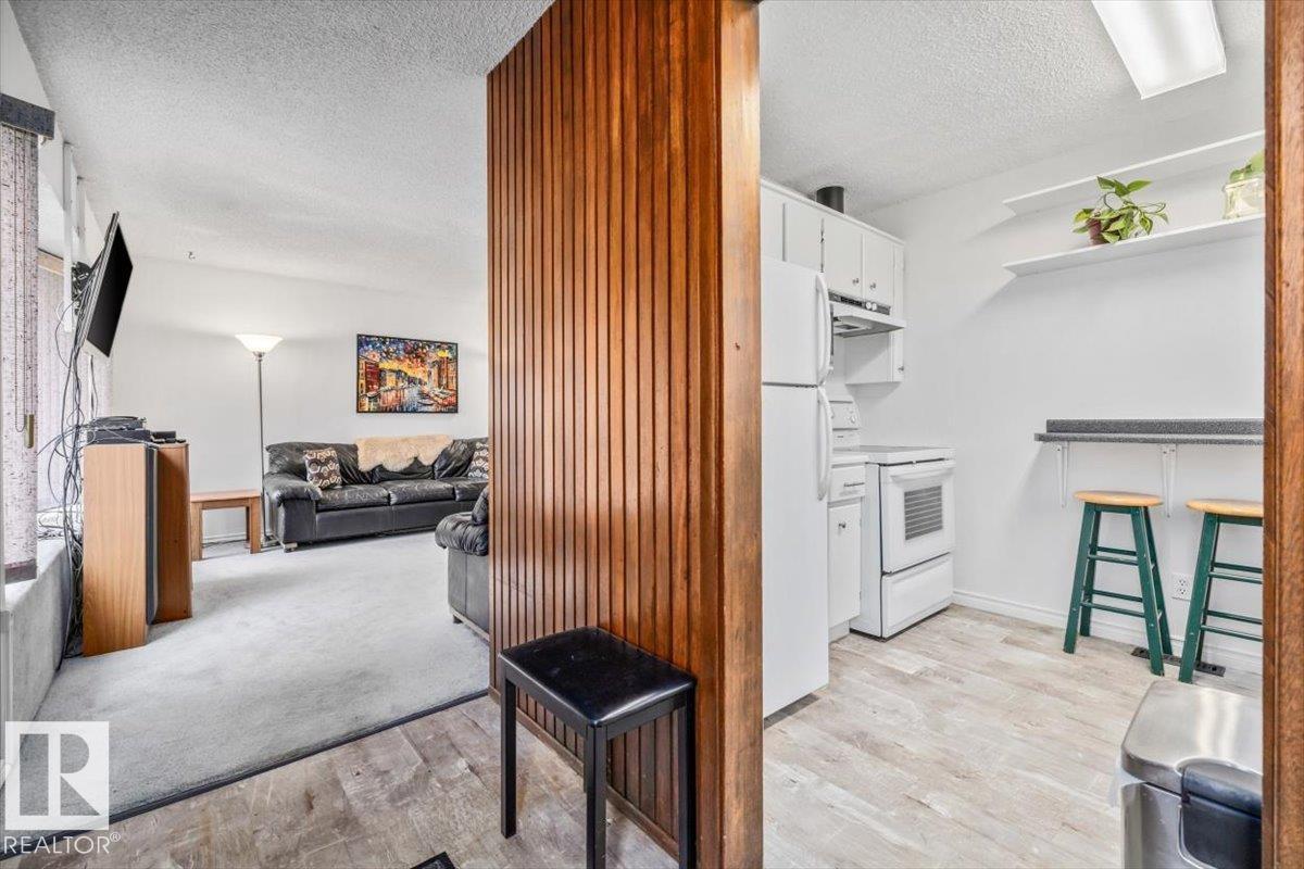 11428 79 Av Nw Property Photo 10