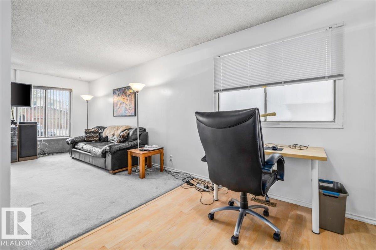 11428 79 Av Nw Property Photo 15
