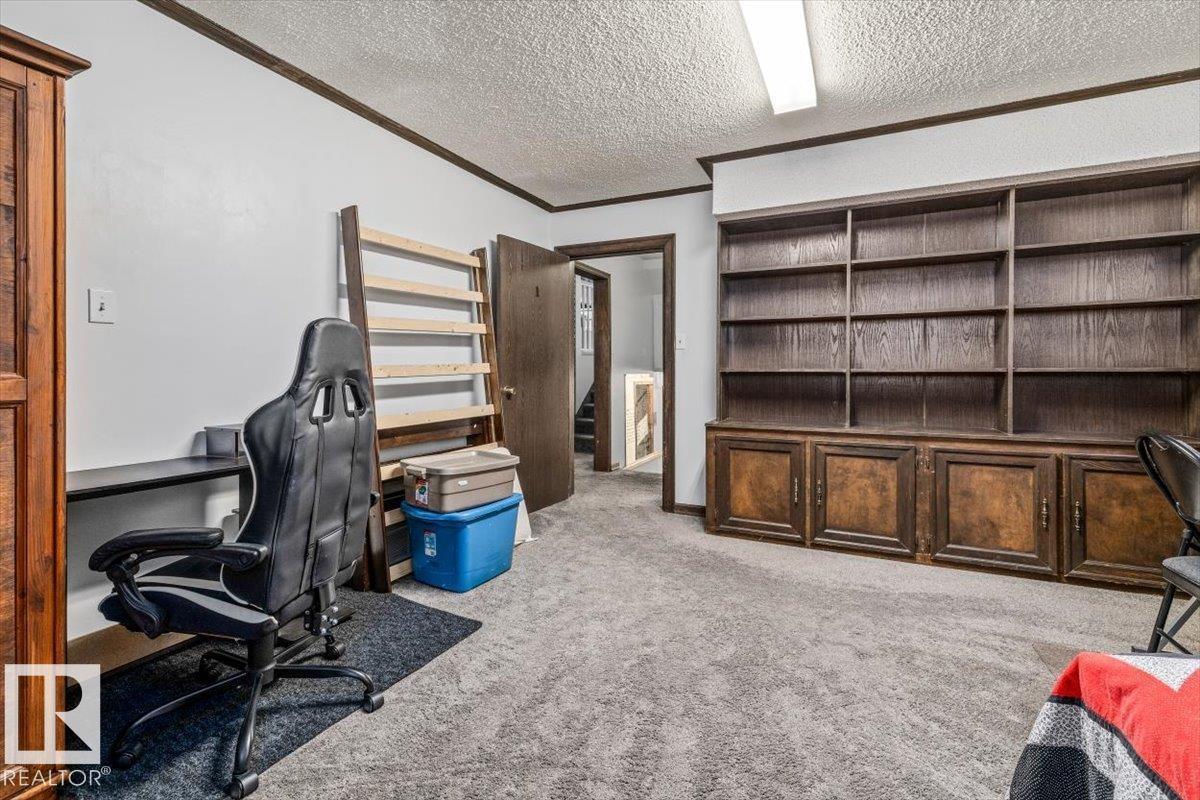 11428 79 Av Nw Property Photo 30