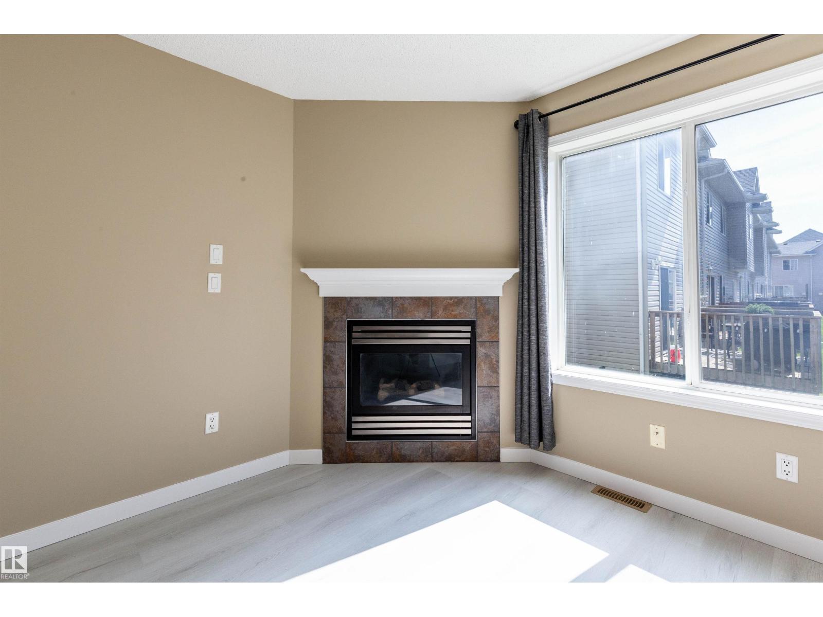 #116 5001 62 St Property Photo 16