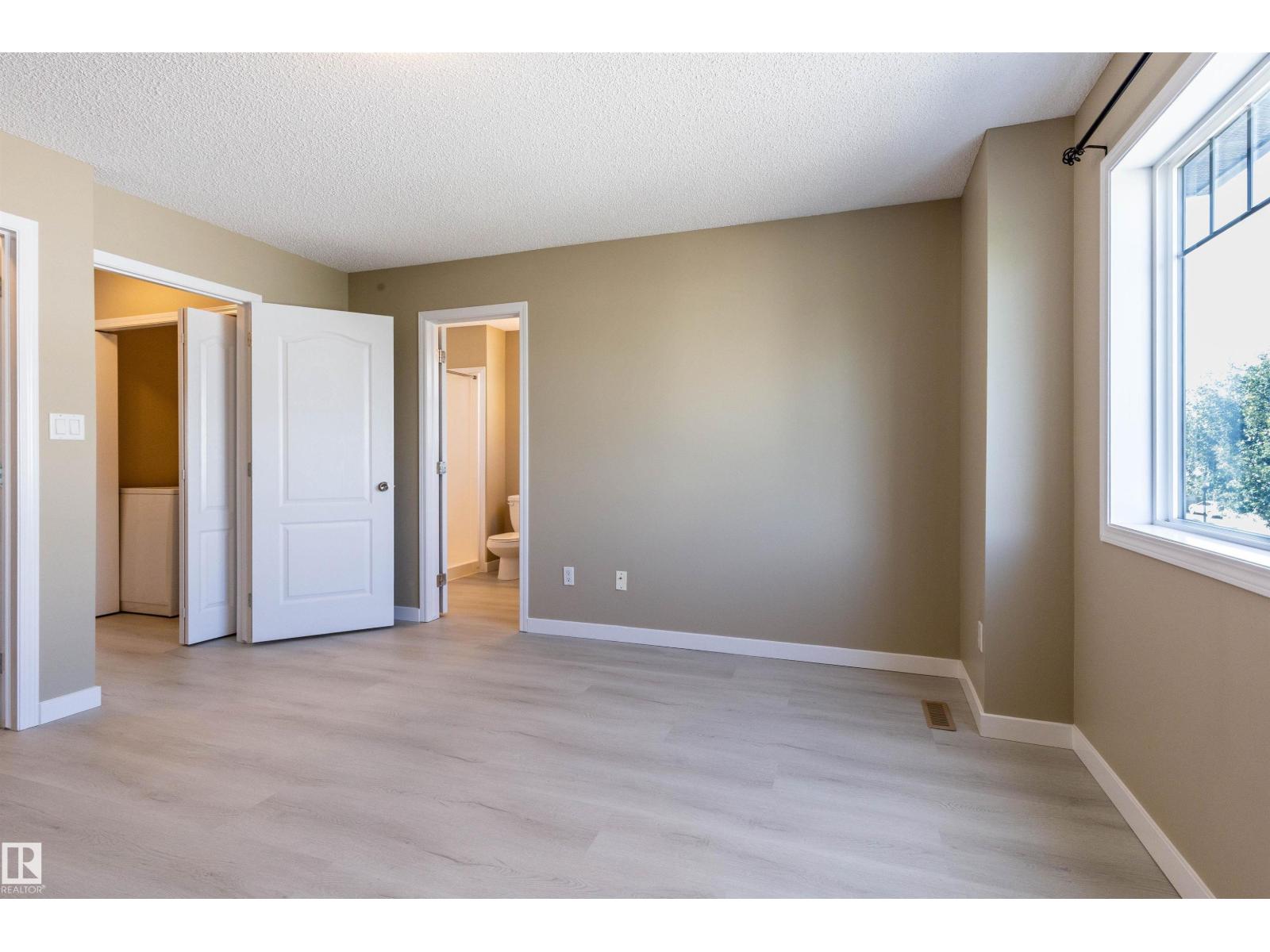 #116 5001 62 St Property Photo 19
