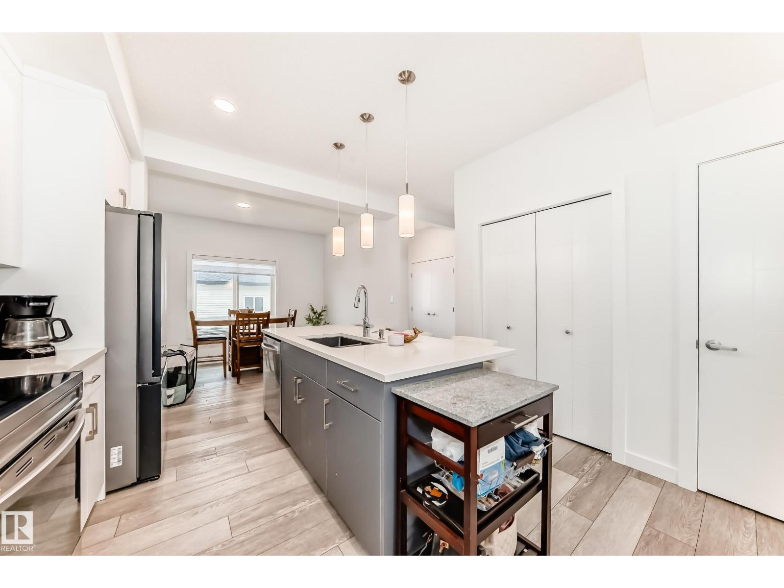 6620 46 Av Property Photo 7