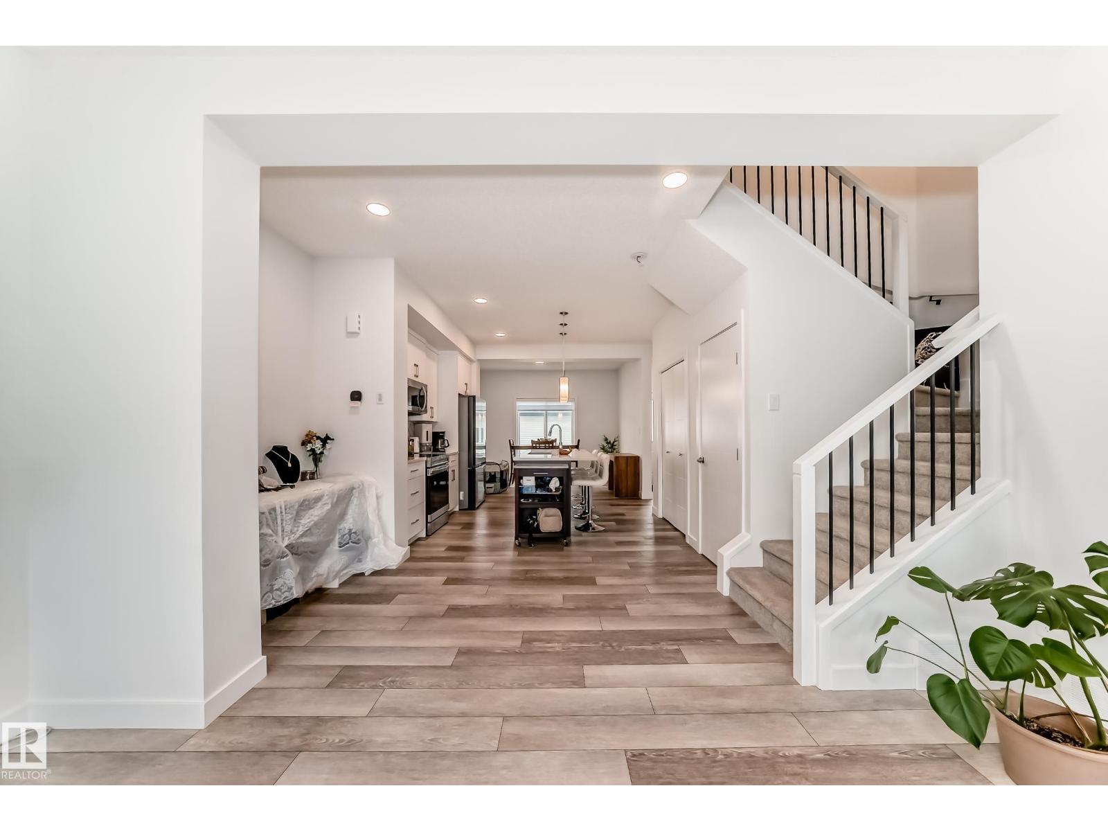 6620 46 Av Property Photo 19