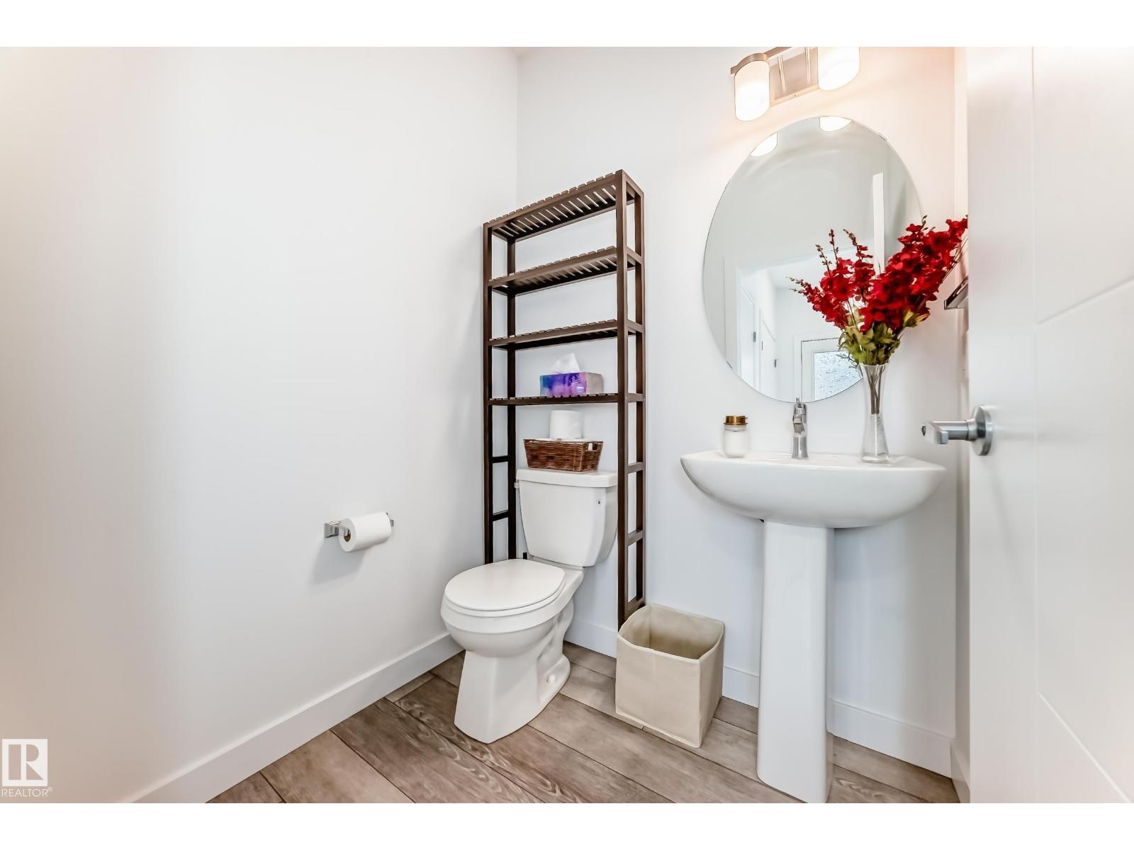 6620 46 Av Property Photo 22