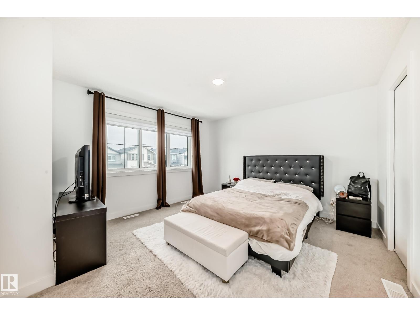 6620 46 Av Property Photo 26