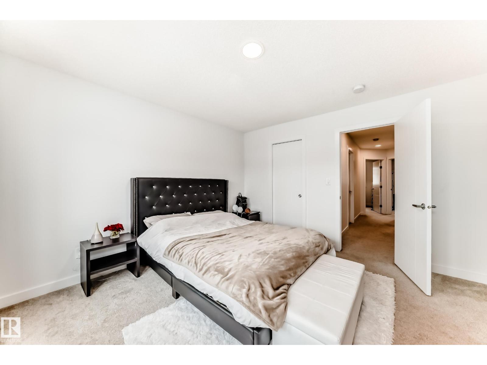 6620 46 Av Property Photo 27