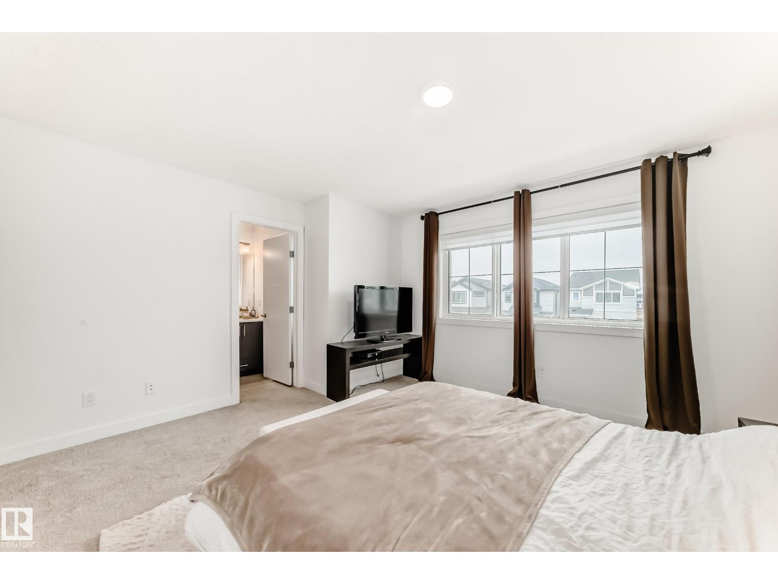 6620 46 Av Property Photo 29