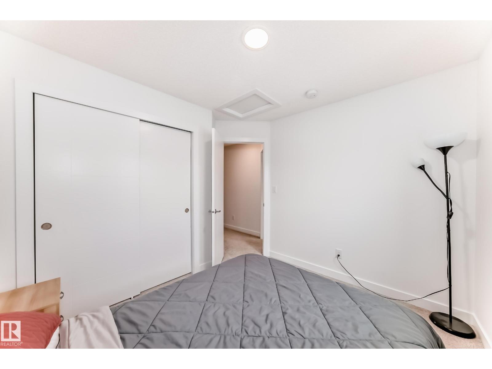 6620 46 Av Property Photo 32
