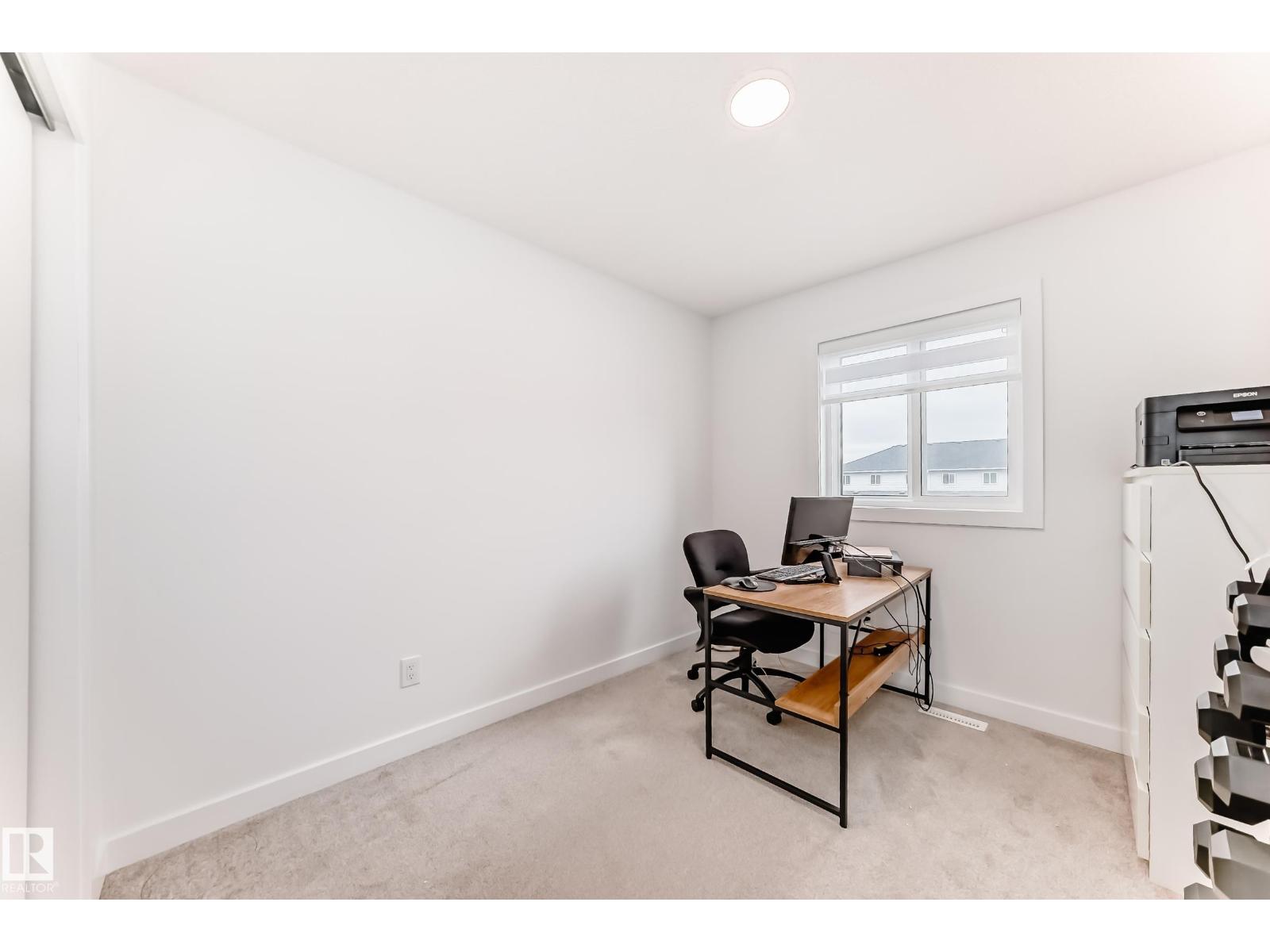 6620 46 Av Property Photo 33