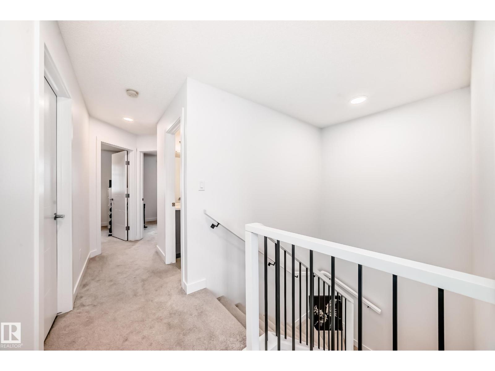 6620 46 Av Property Photo 37