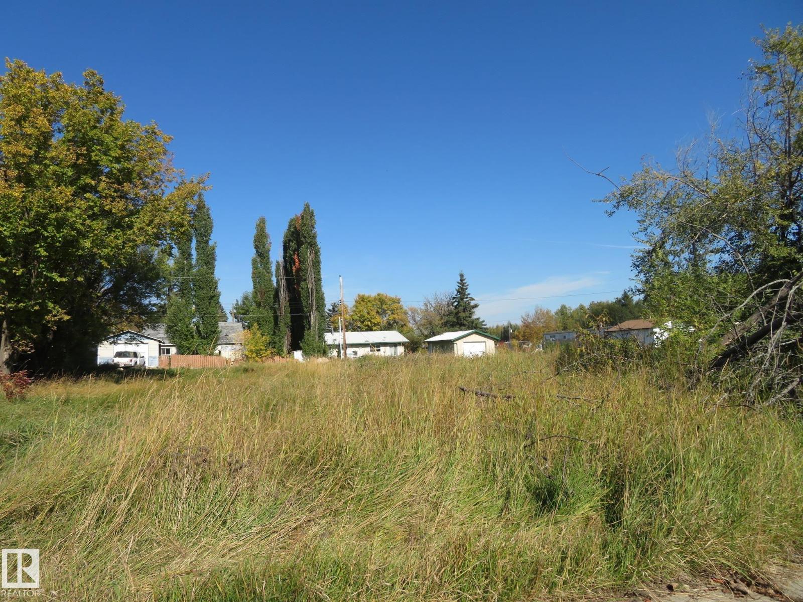 4808 50 Av Property Photo 11