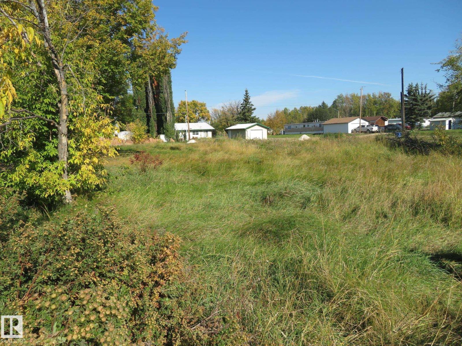 4808 50 Av Property Photo 12