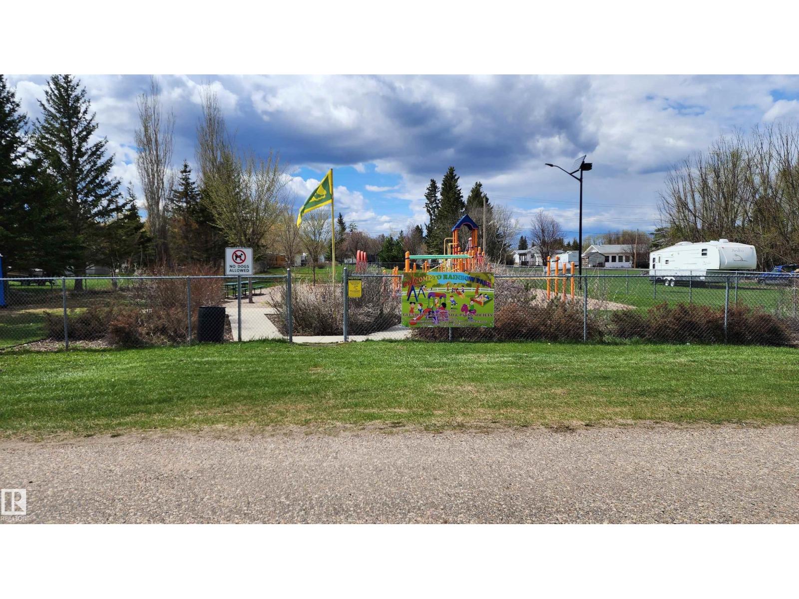 4806 48 St Property Photo 11