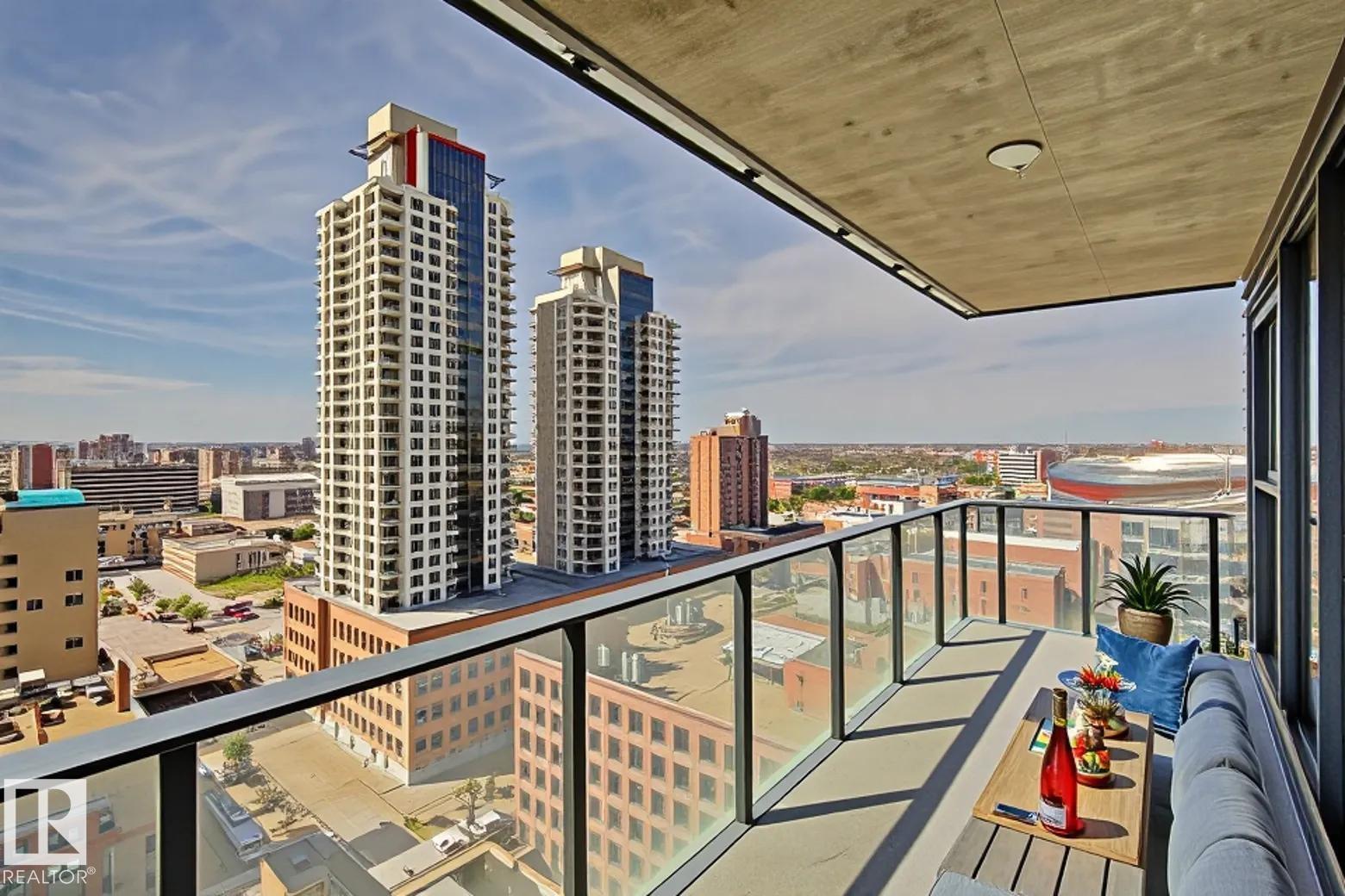 #1601 10180 103 St Nw Property Photo 4