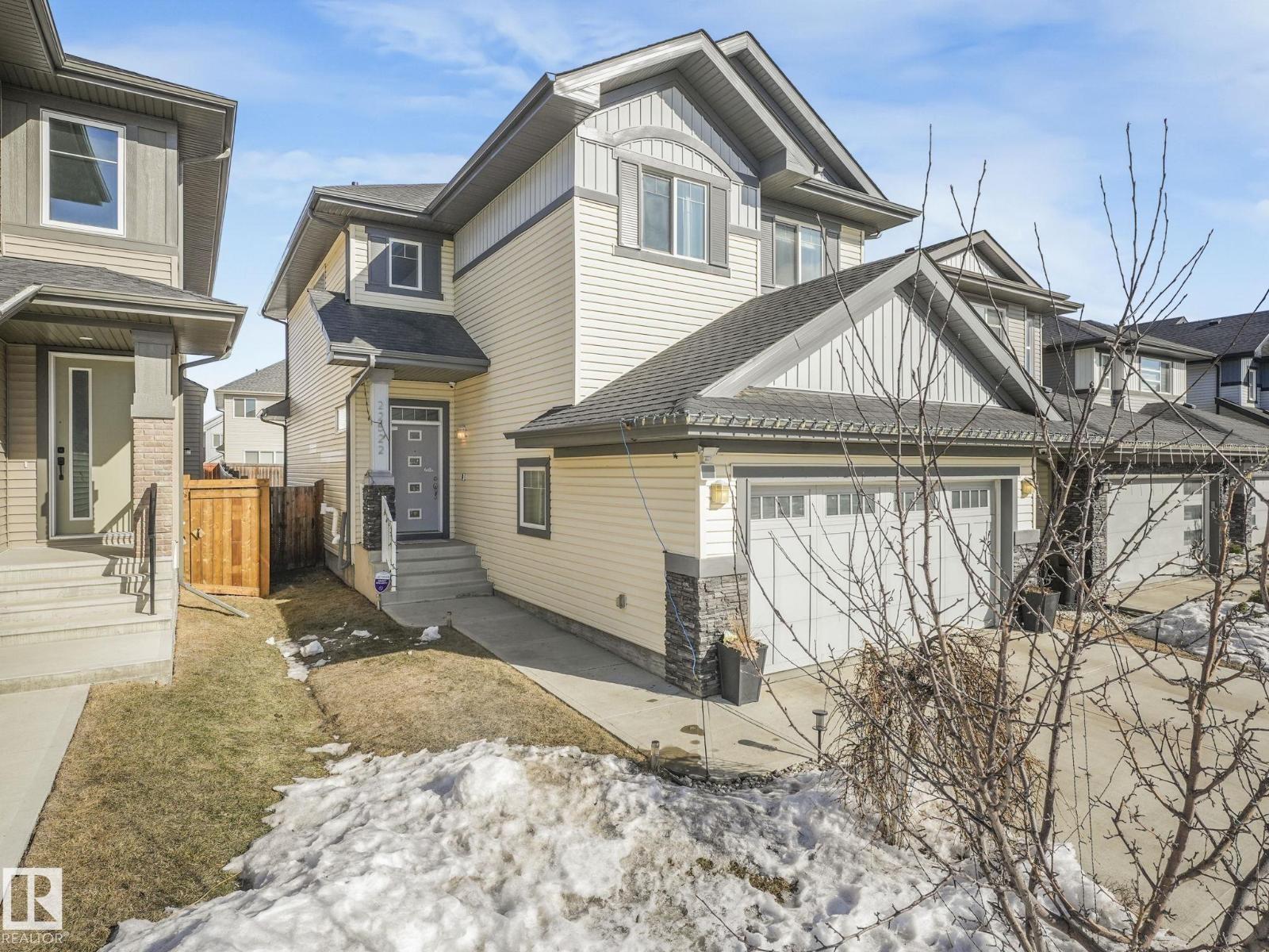 22522 98a Av Nw Property Photo 3