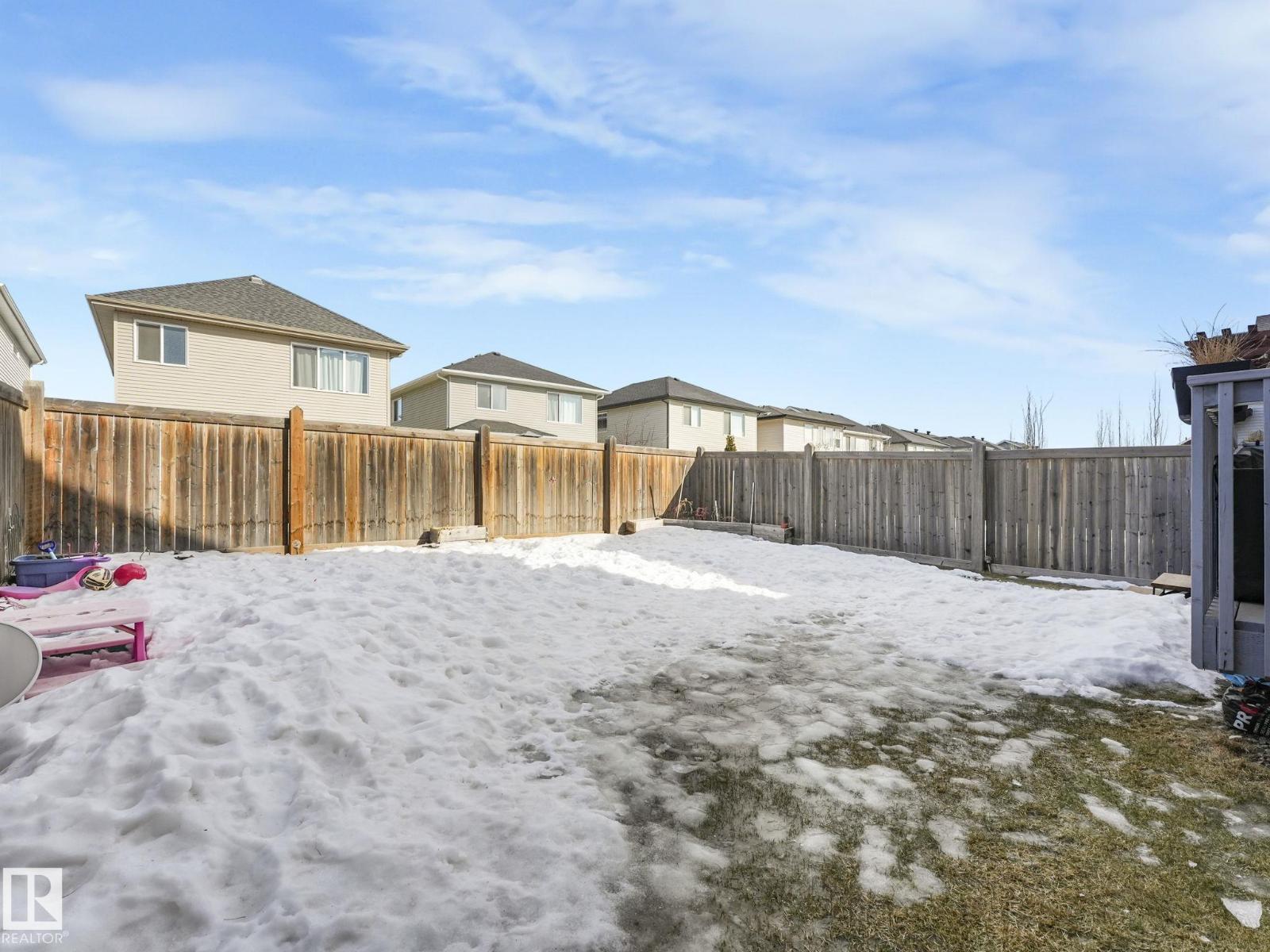 22522 98a Av Nw Property Photo 9