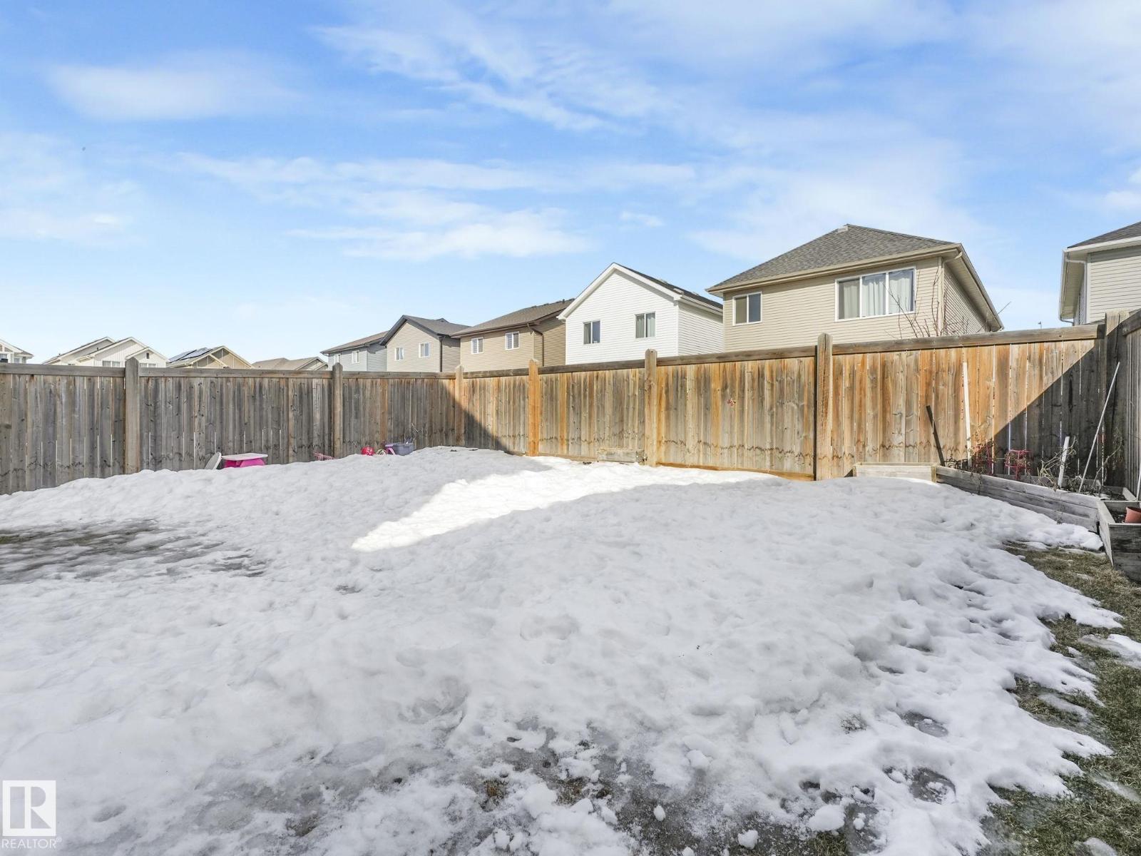 22522 98a Av Nw Property Photo 10