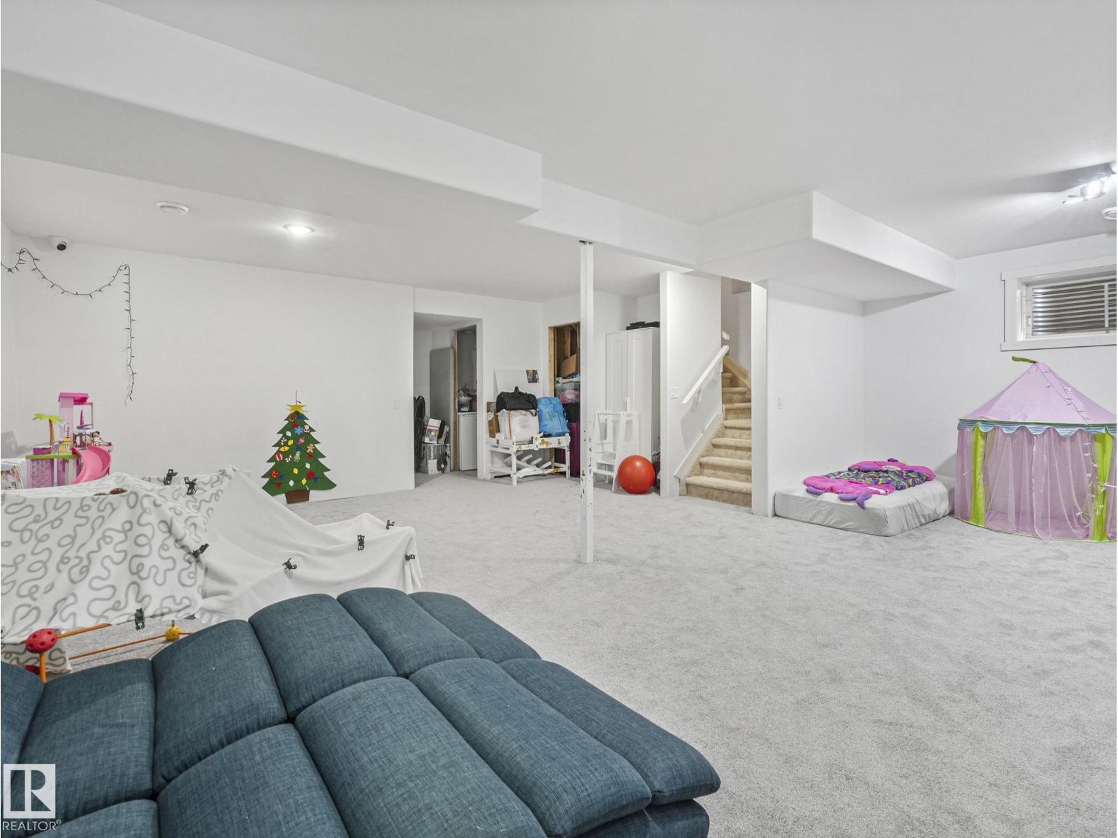 22522 98a Av Nw Property Photo 69