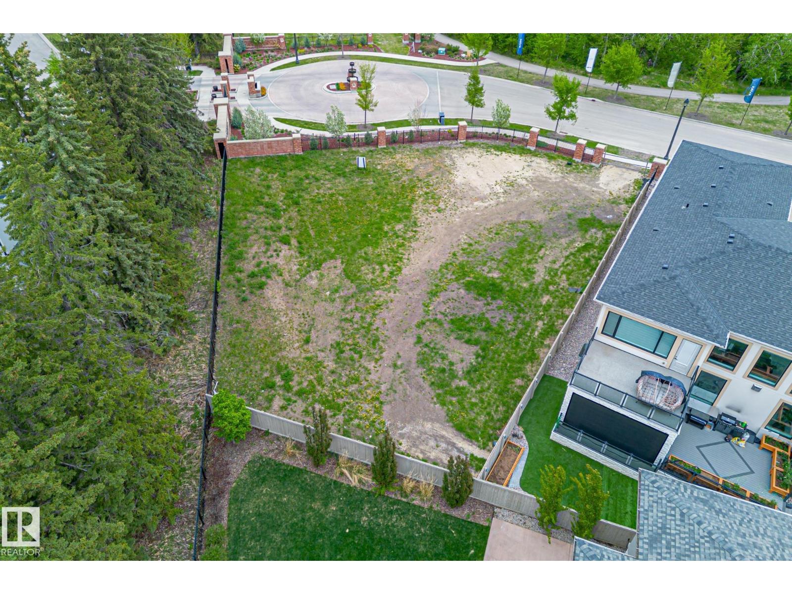 #22 3466 Keswick Bv Sw Property Photo 1