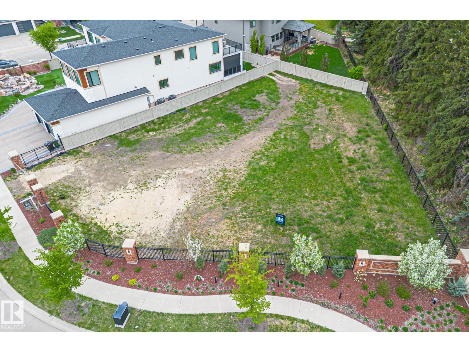 #22 3466 Keswick Bv Sw Property Photo 12