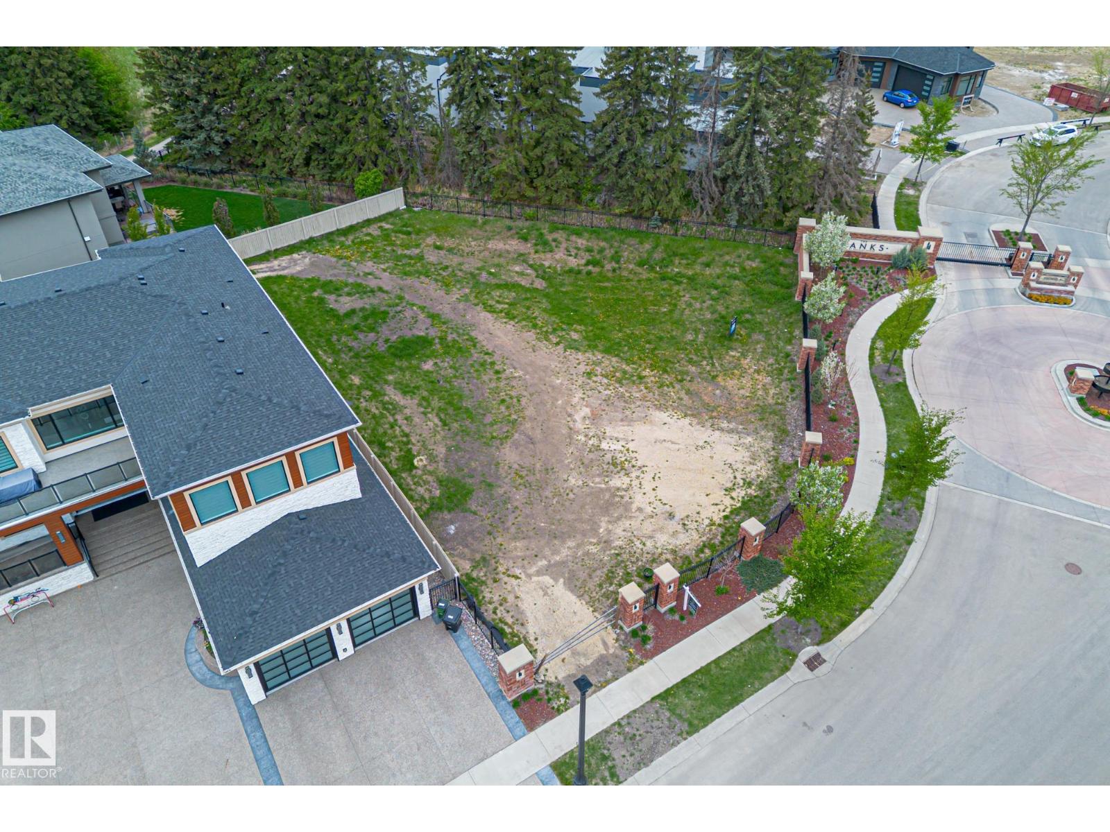 #22 3466 Keswick Bv Sw Property Photo 17