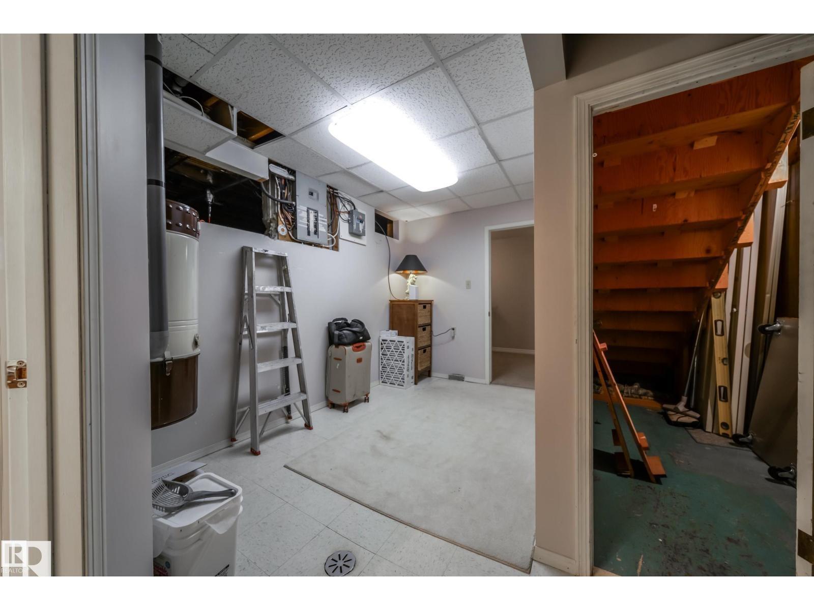 10231 46 St Nw Property Photo 49