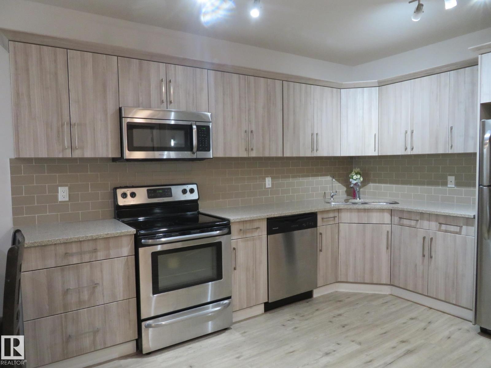 11840b 122 St Nw Property Photo 10