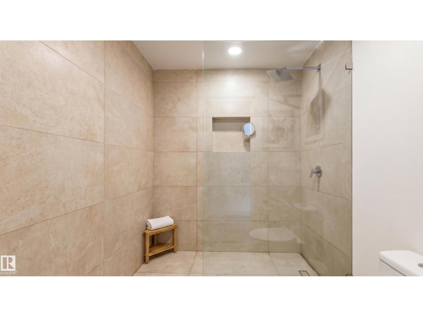8 Pescador St Property Photo 26