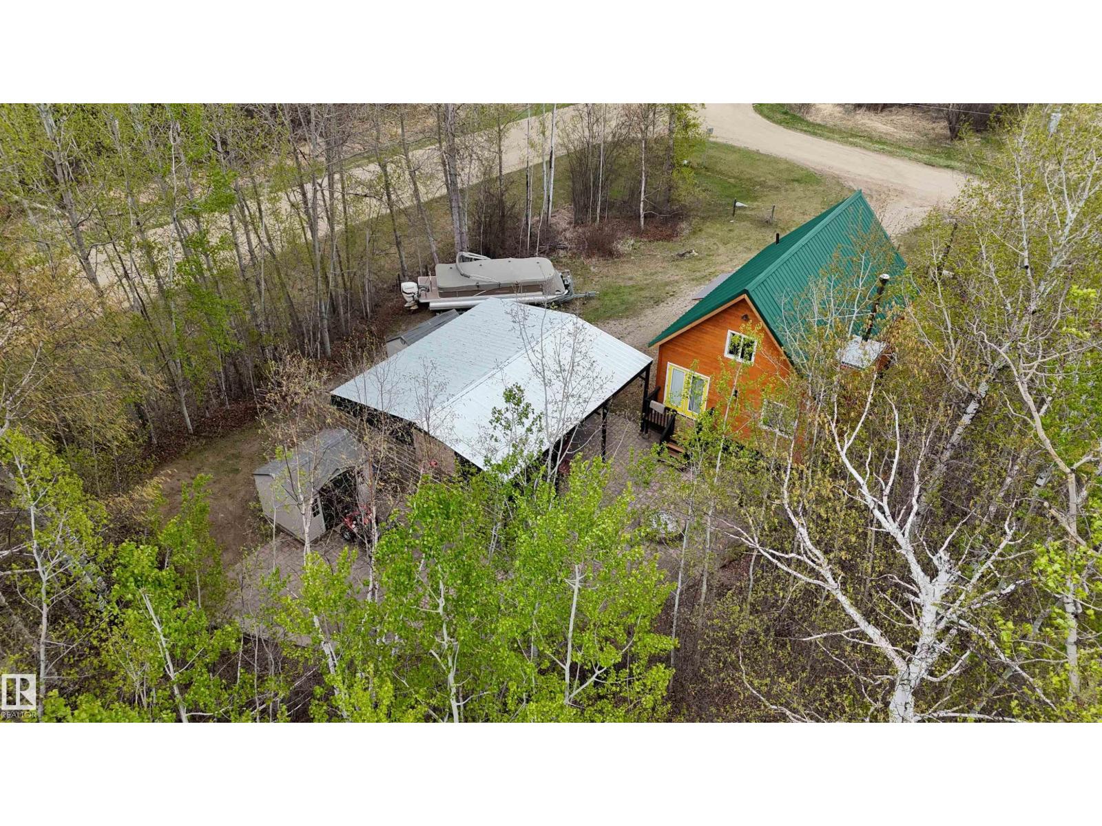 #11 54126 Rge Road 52 Property Photo 5