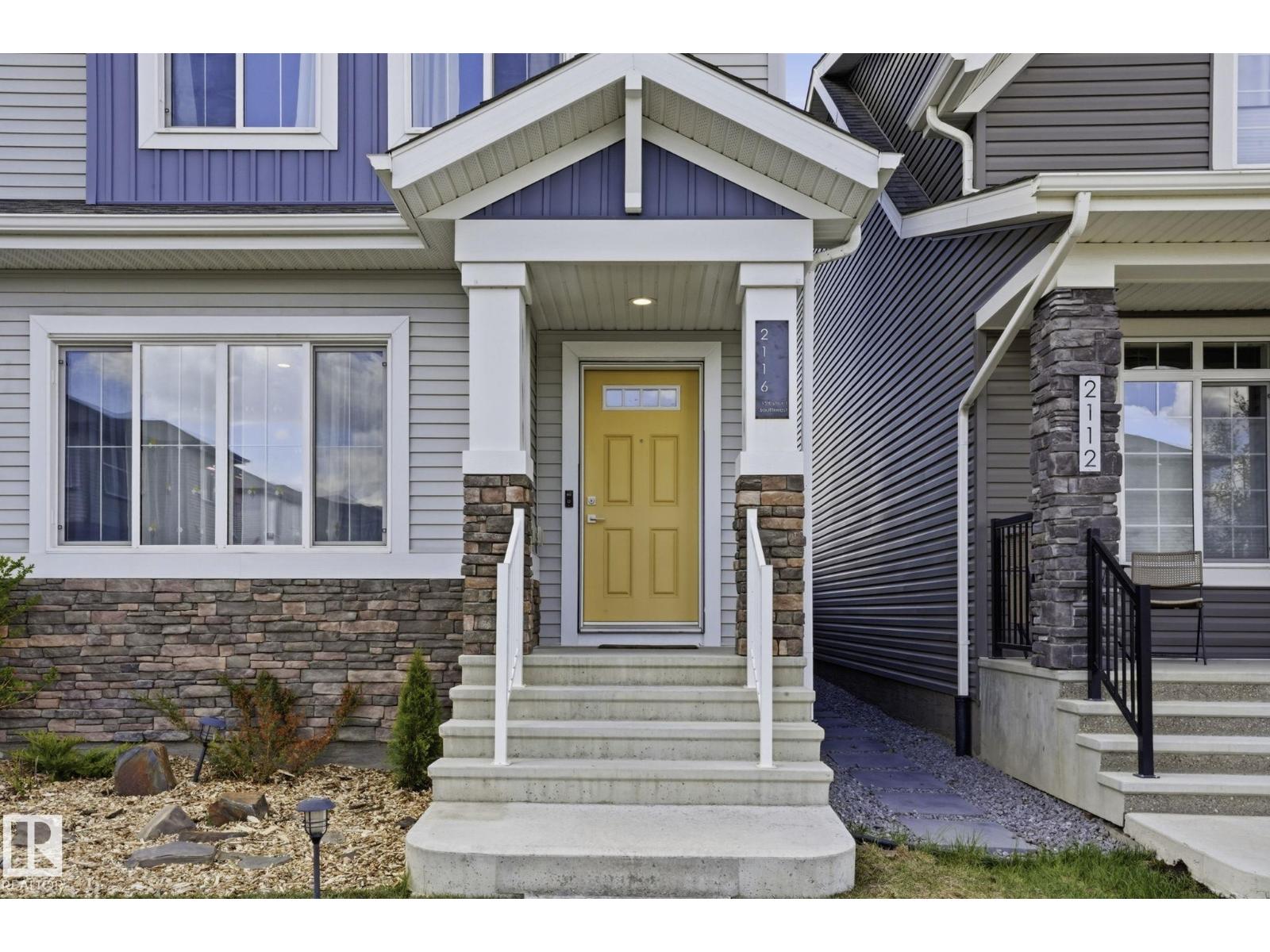 2116 159 St Sw Property Photo 2