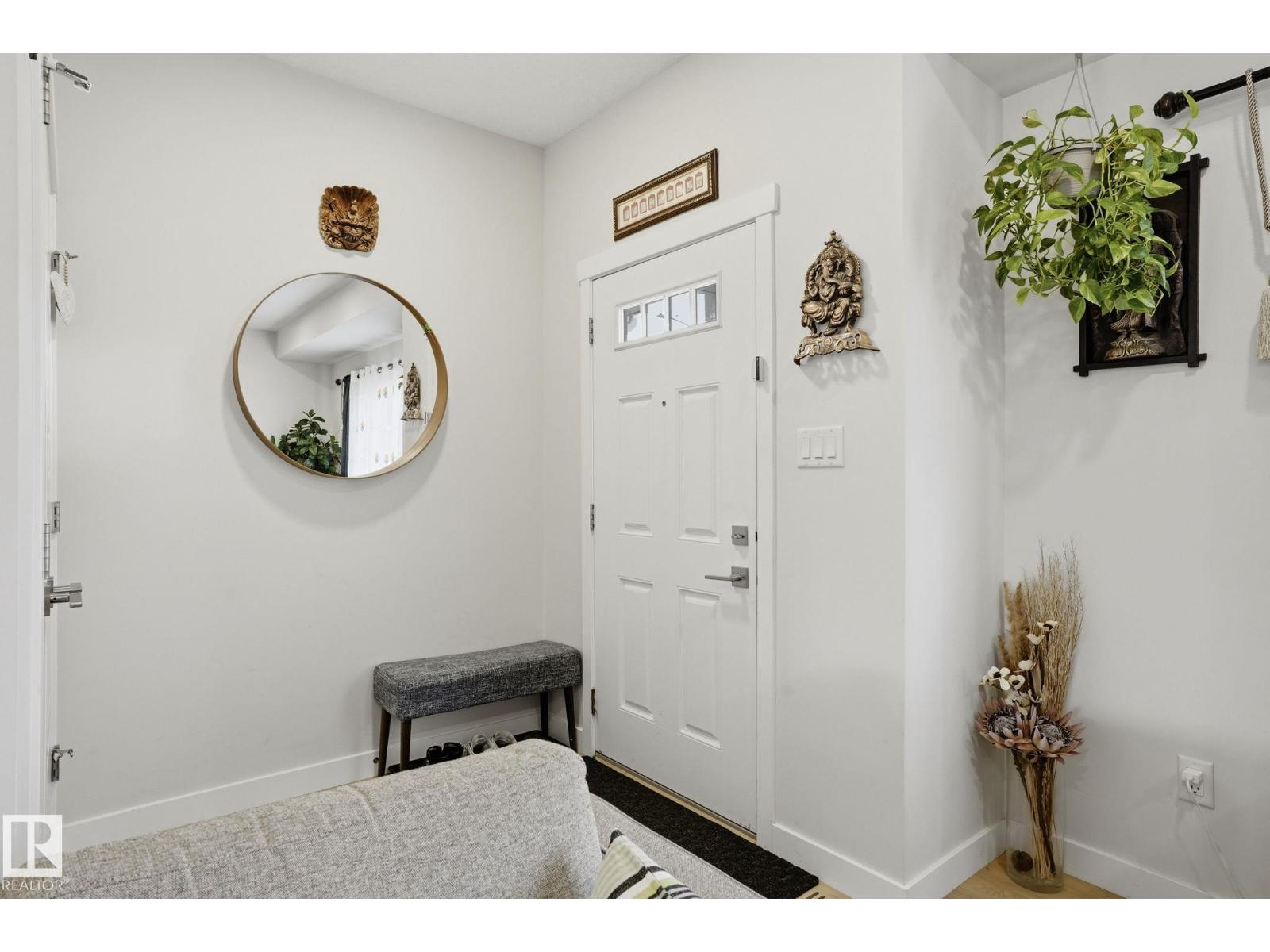 2116 159 St Sw Property Photo 3